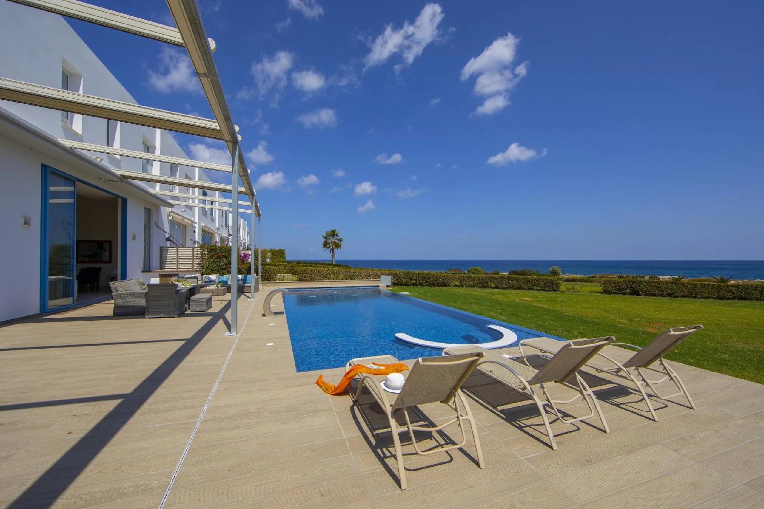 Swimming pool in Protaras Seafront Villa Infinte Aretousa