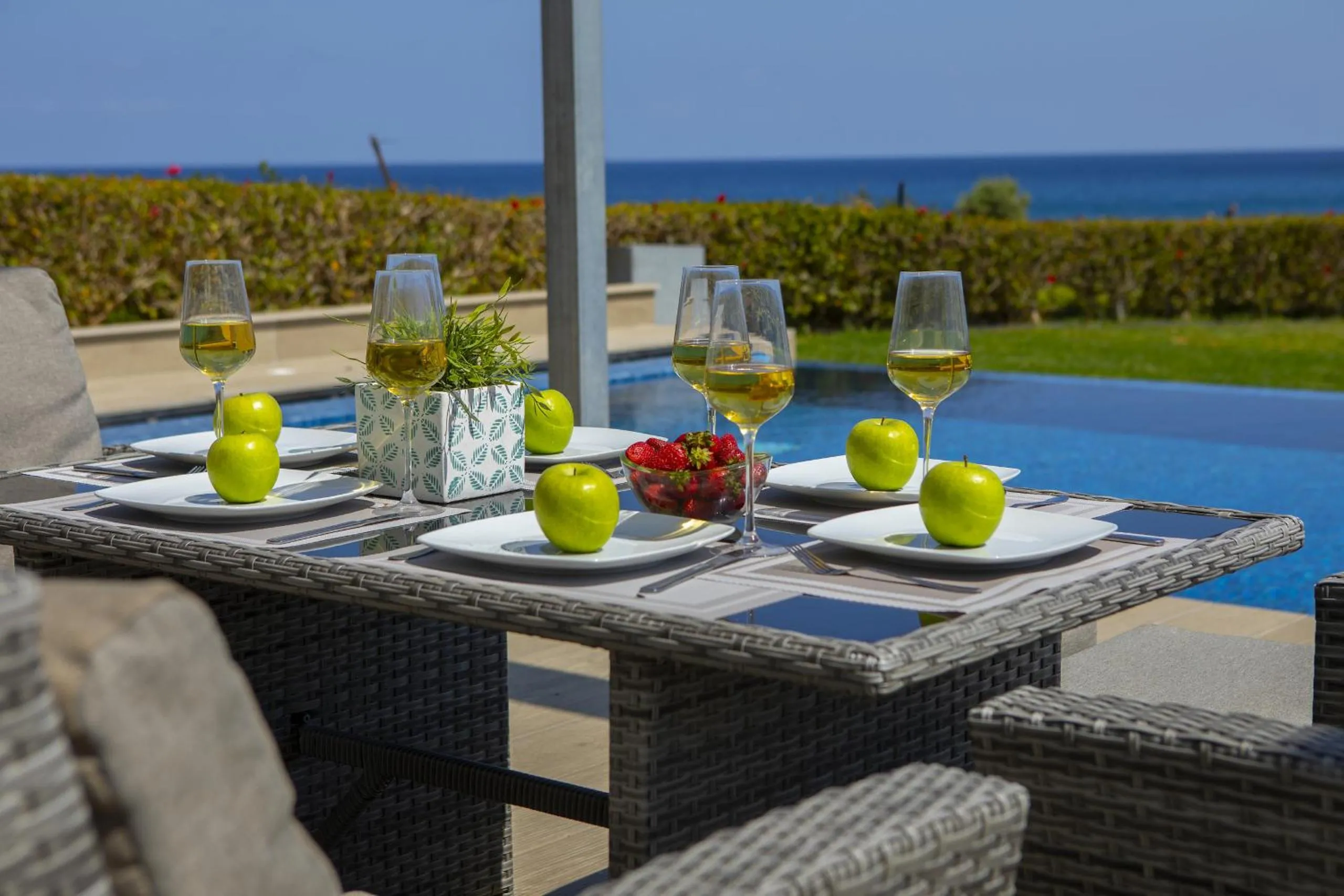 Swimming pool in Protaras Seafront Villa Infinte Aretousa