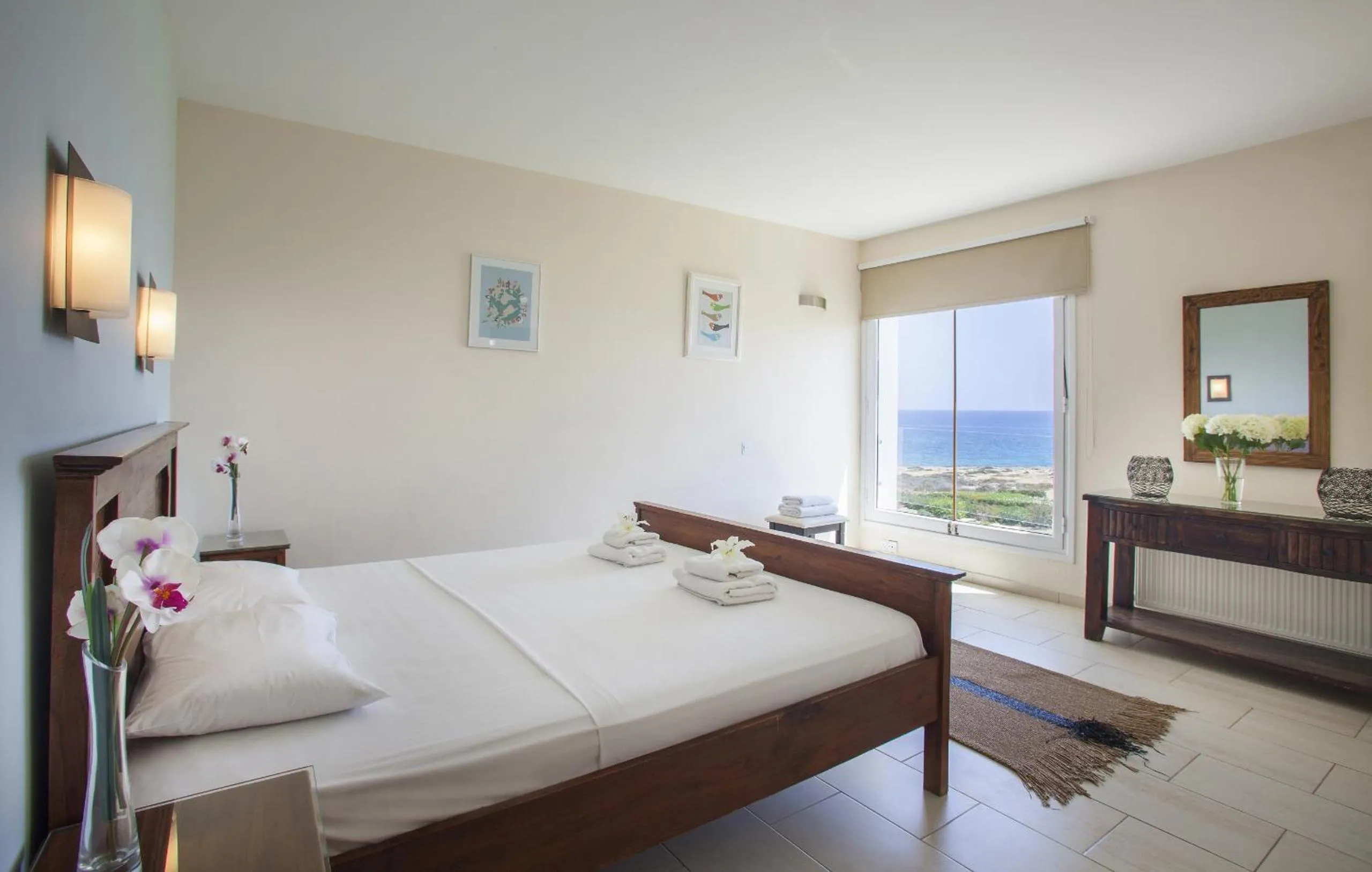 Bedroom, Bed in Protaras Seafront Villa Infinte Aretousa