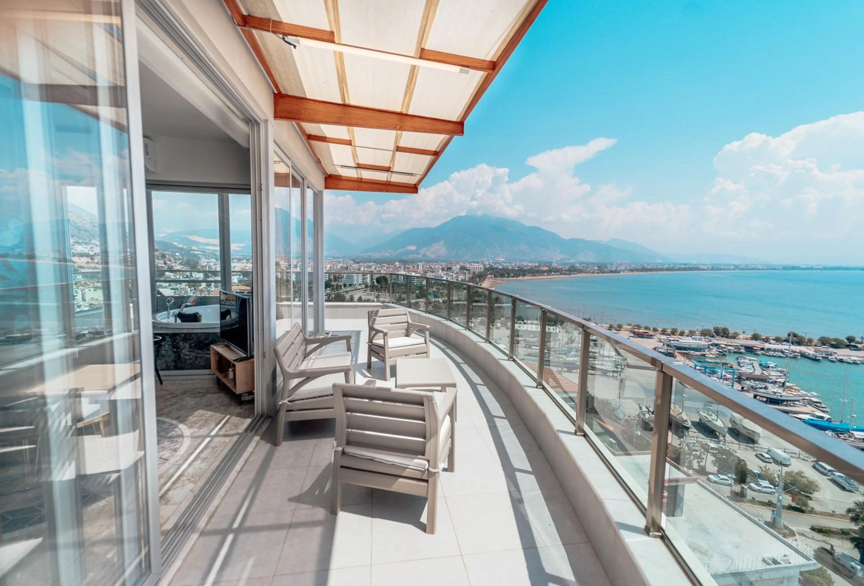 Balcony/Terrace in Fortunella Suites