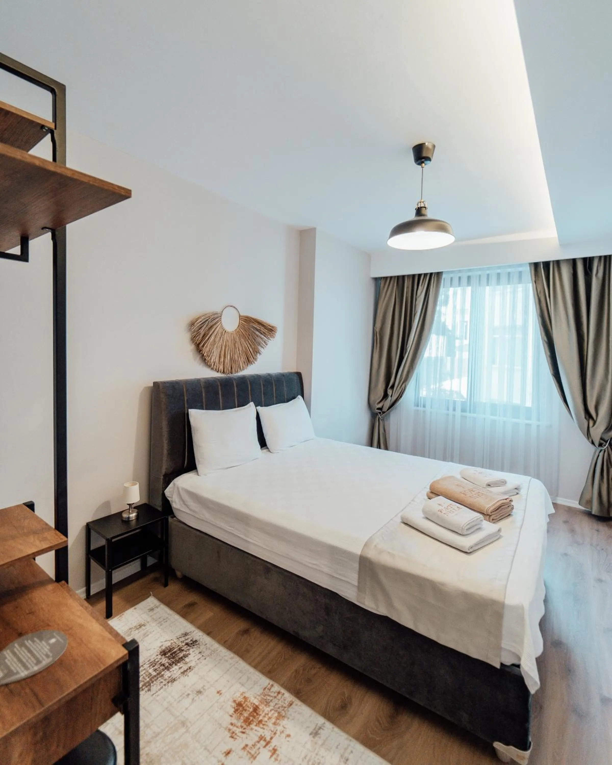 Bedroom, Bed in Fortunella Suites