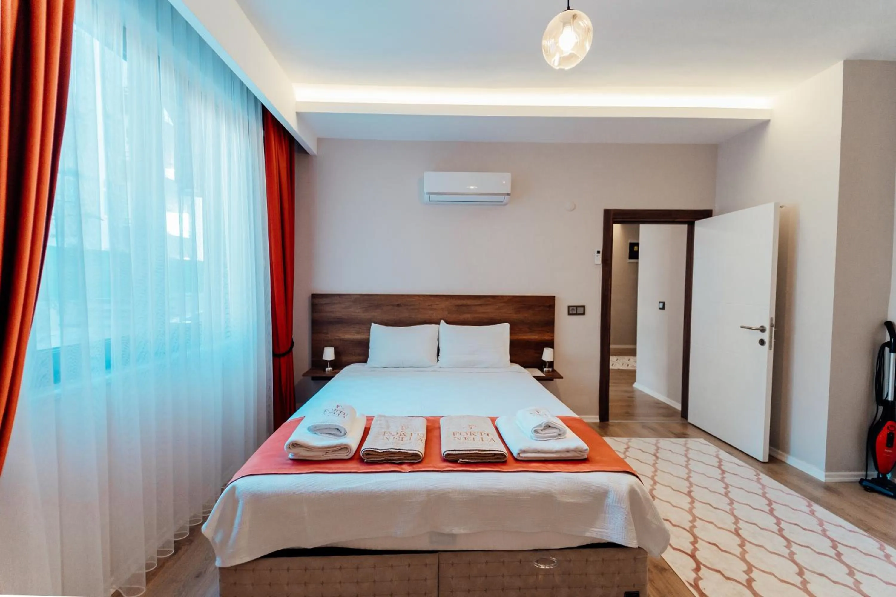 Bed in Fortunella Suites