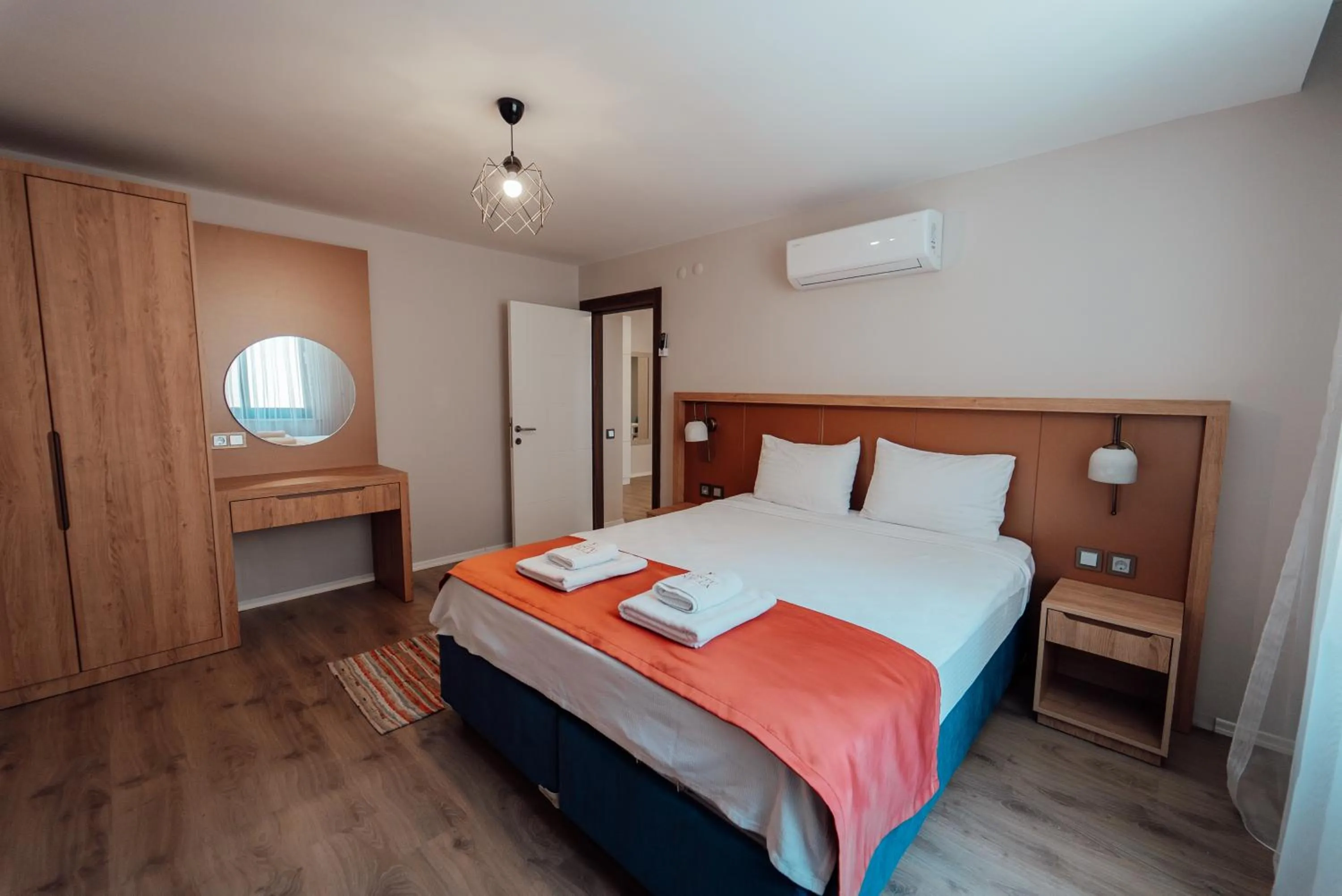 Bedroom, Bed in Fortunella Suites