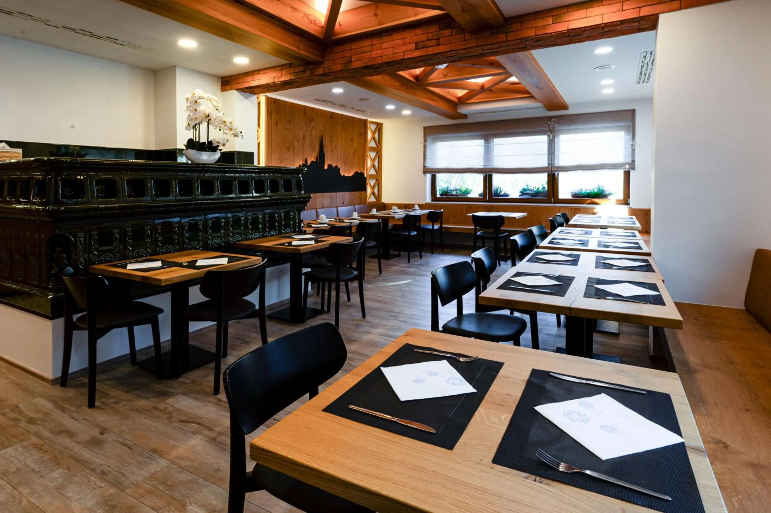 Dining area in Pr Anzl