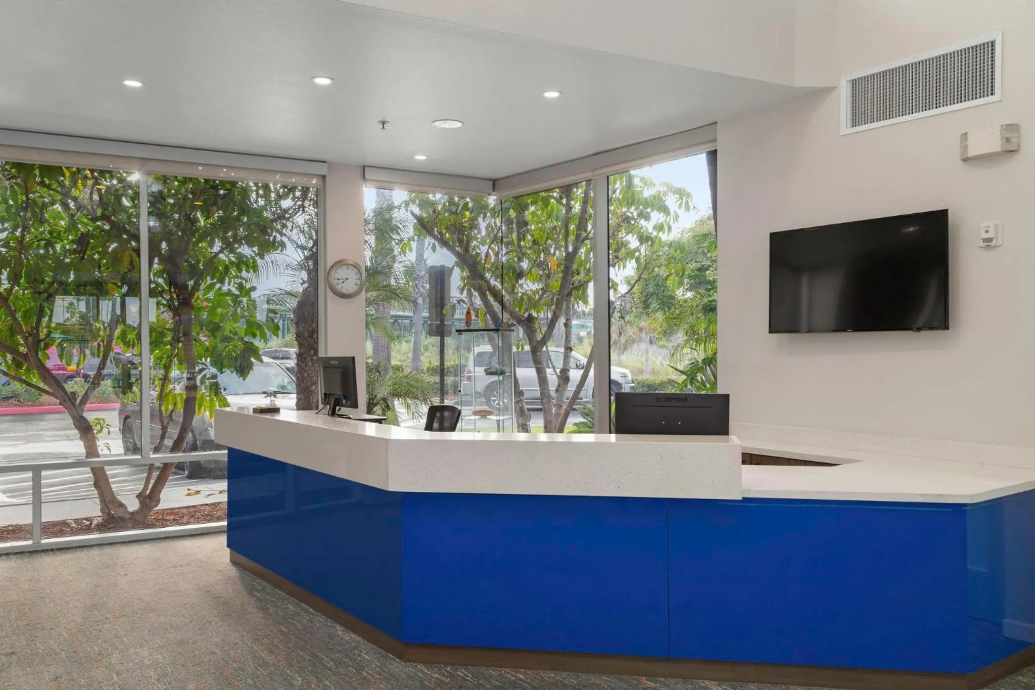 Lobby or reception in Worldmark Oceanside Harbor