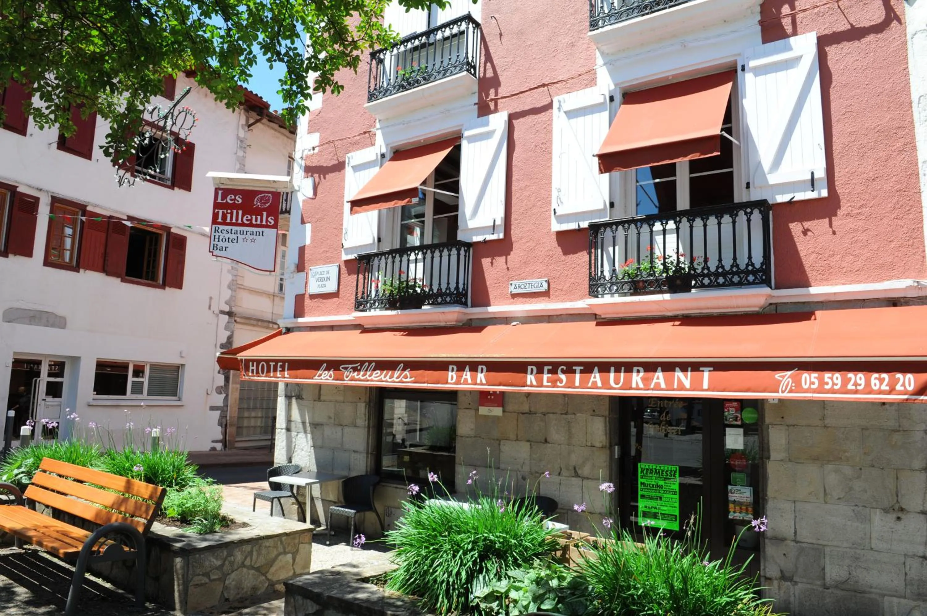 Property building in Hotel Les Tilleuls