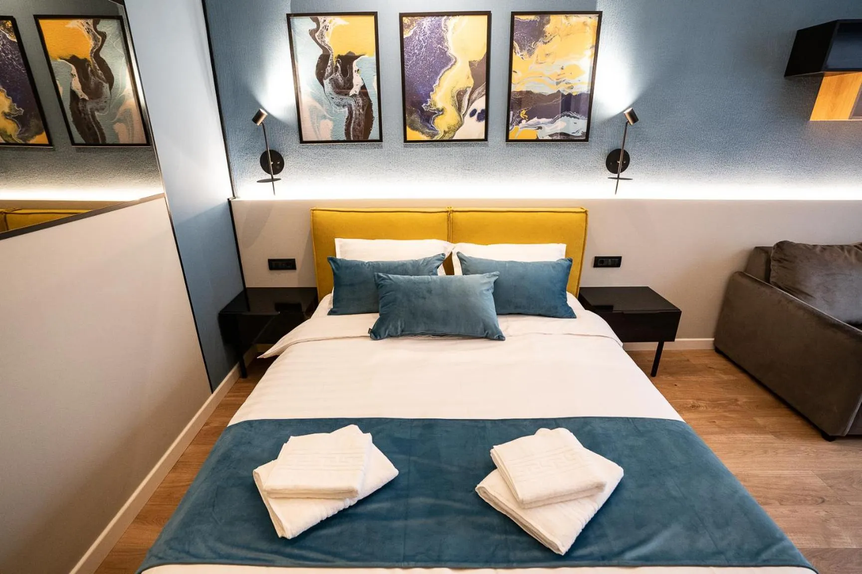 Bed in Emil Balaban Luxury Apart-Hotel