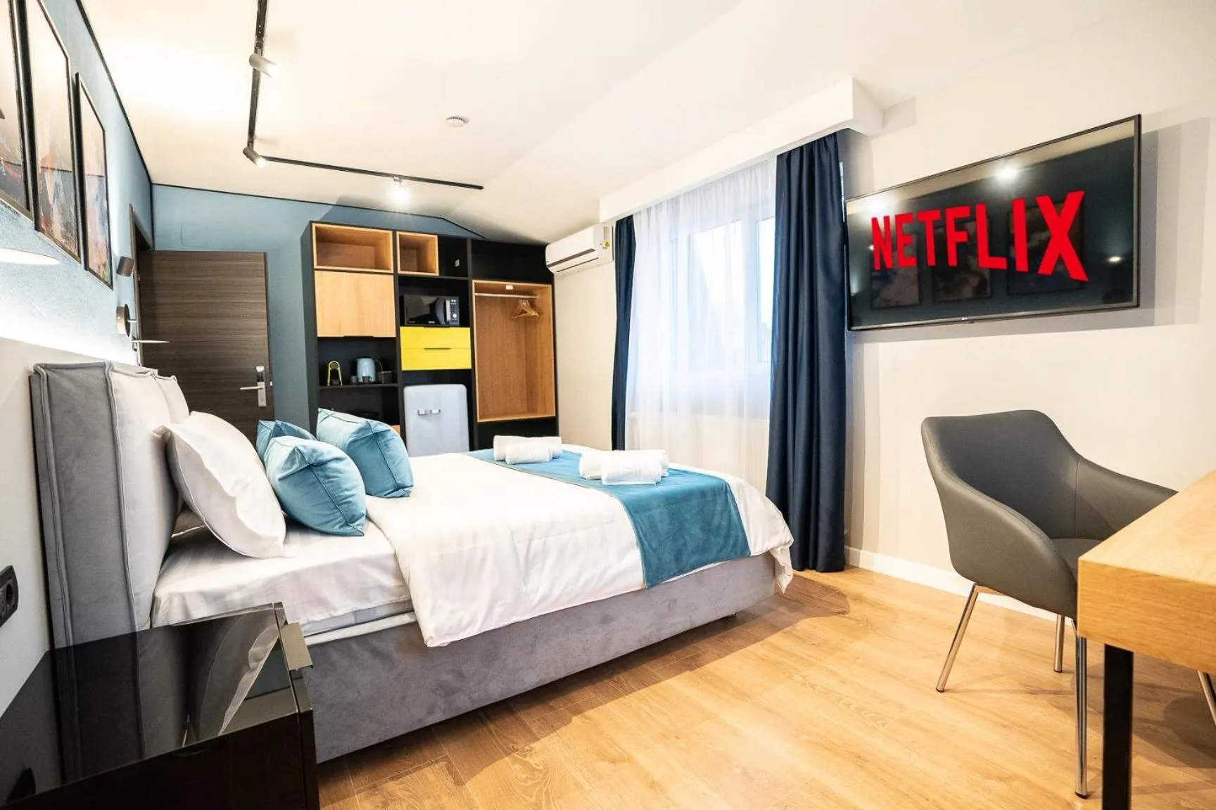 Bedroom, Bed in Emil Balaban Luxury Apart-Hotel