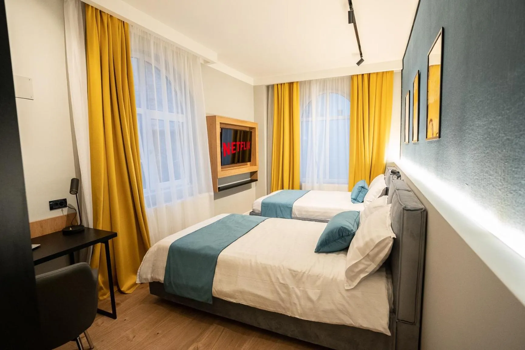 Bedroom, Bed in Emil Balaban Luxury Apart-Hotel