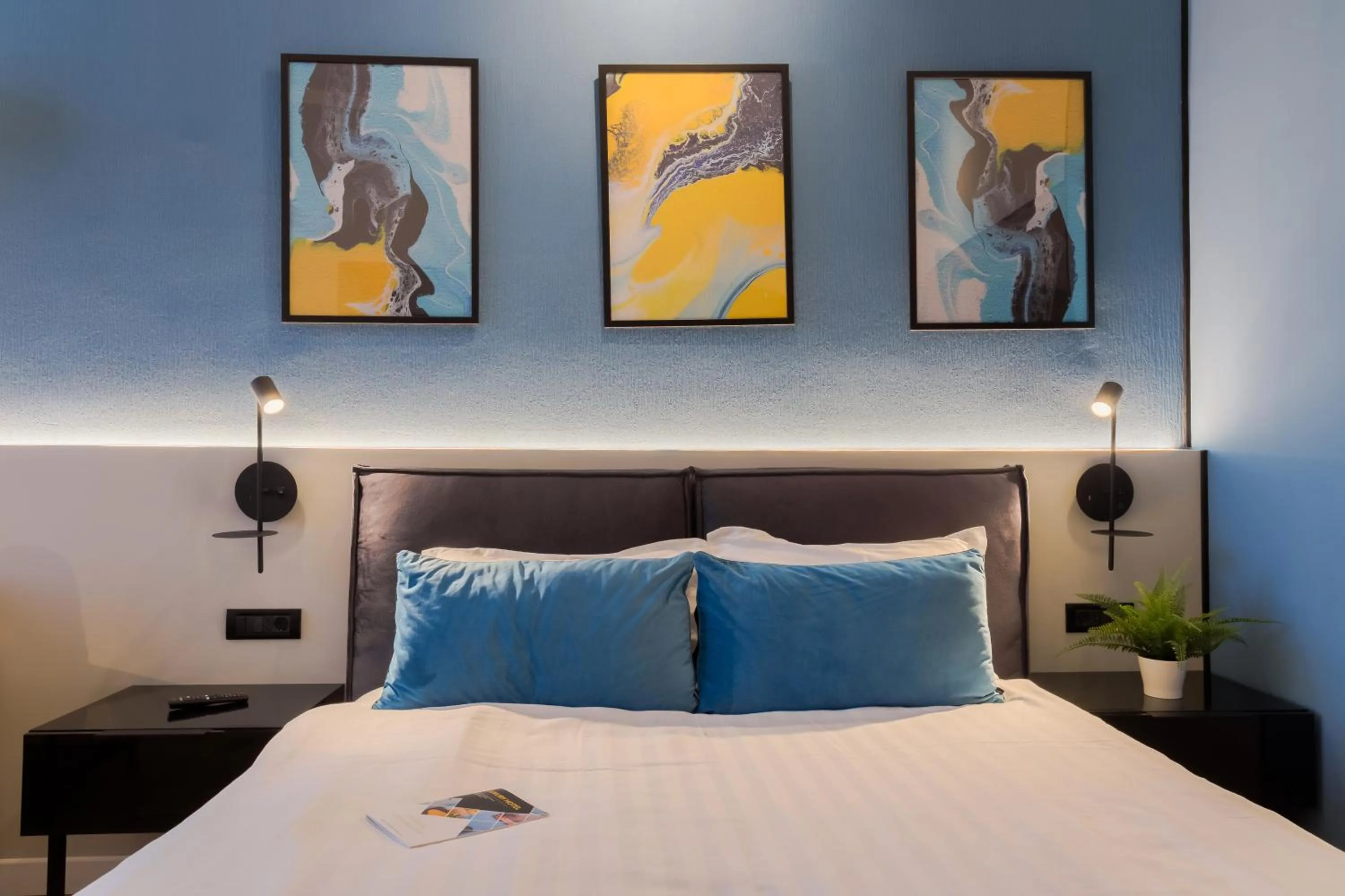 Bedroom, Bed in Emil Balaban Luxury Apart-Hotel