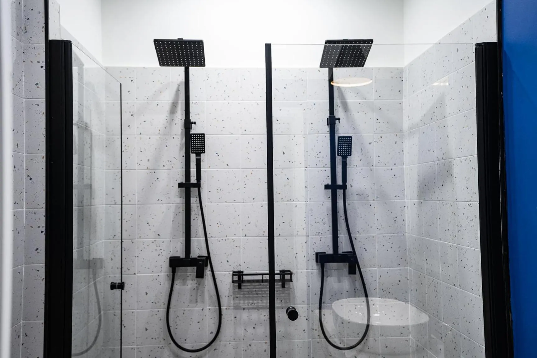 Bathroom in Emil Balaban Luxury Apart-Hotel