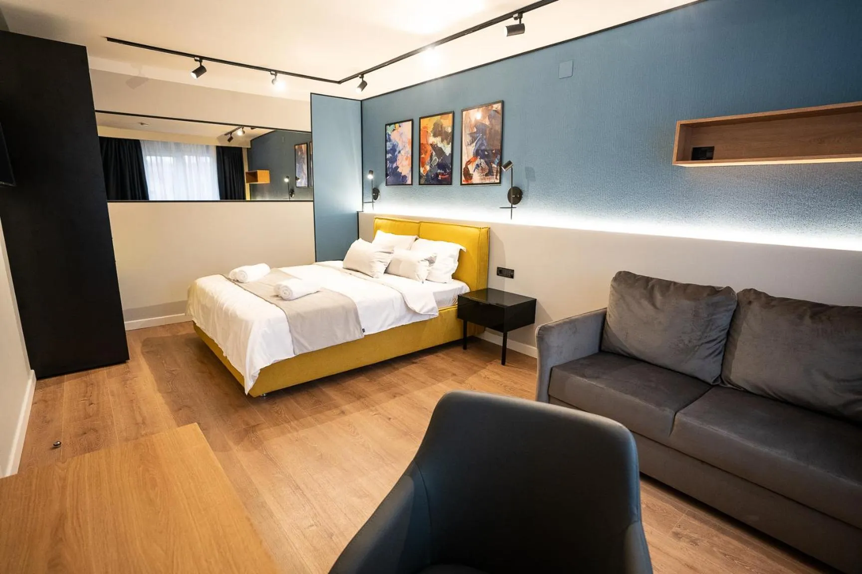 Bedroom, Bed in Emil Balaban Luxury Apart-Hotel