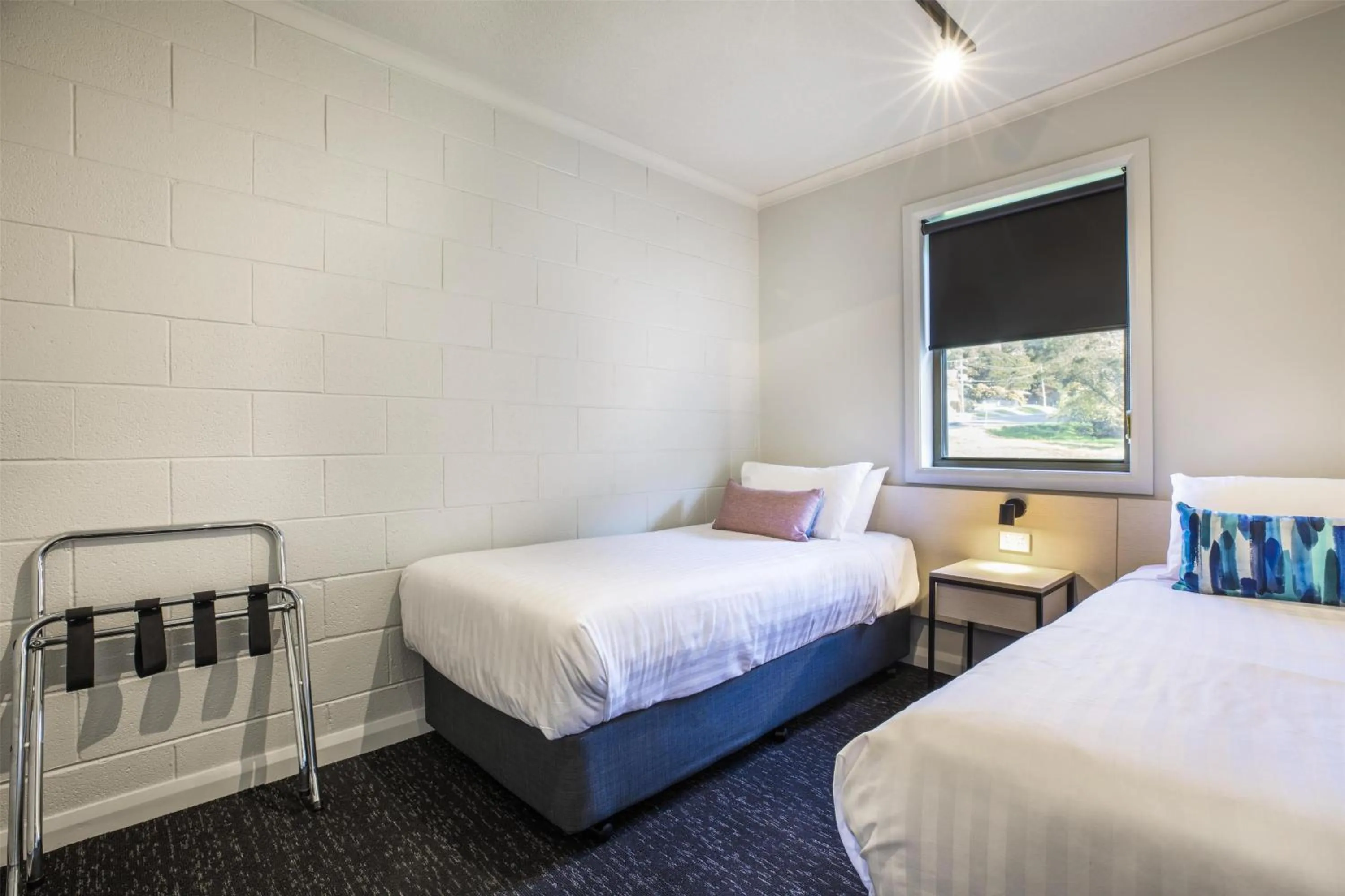 Bedroom, Bed in Nightcap at Riverside Hotel