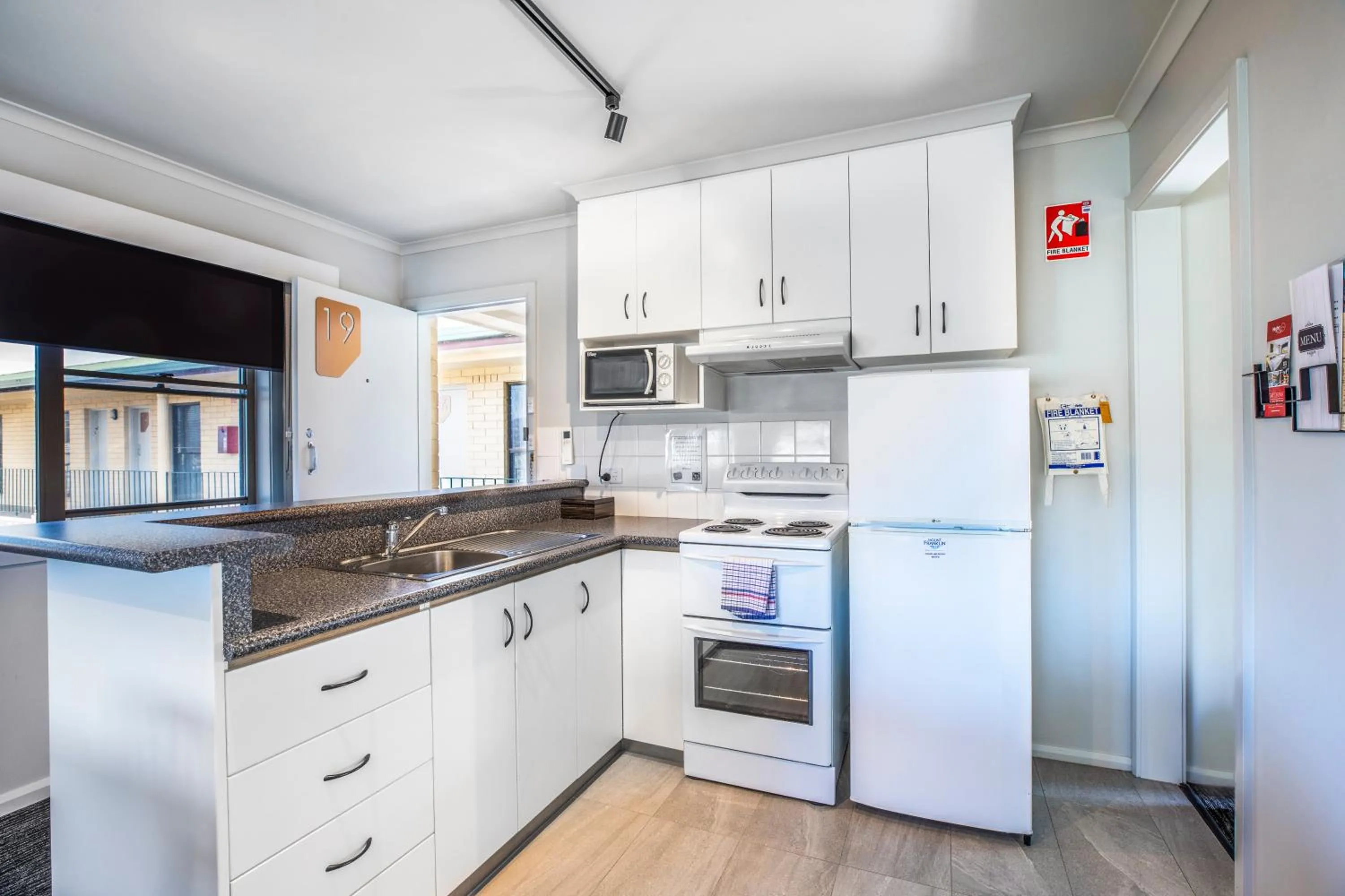 Kitchen or kitchenette in Nightcap at Riverside Hotel