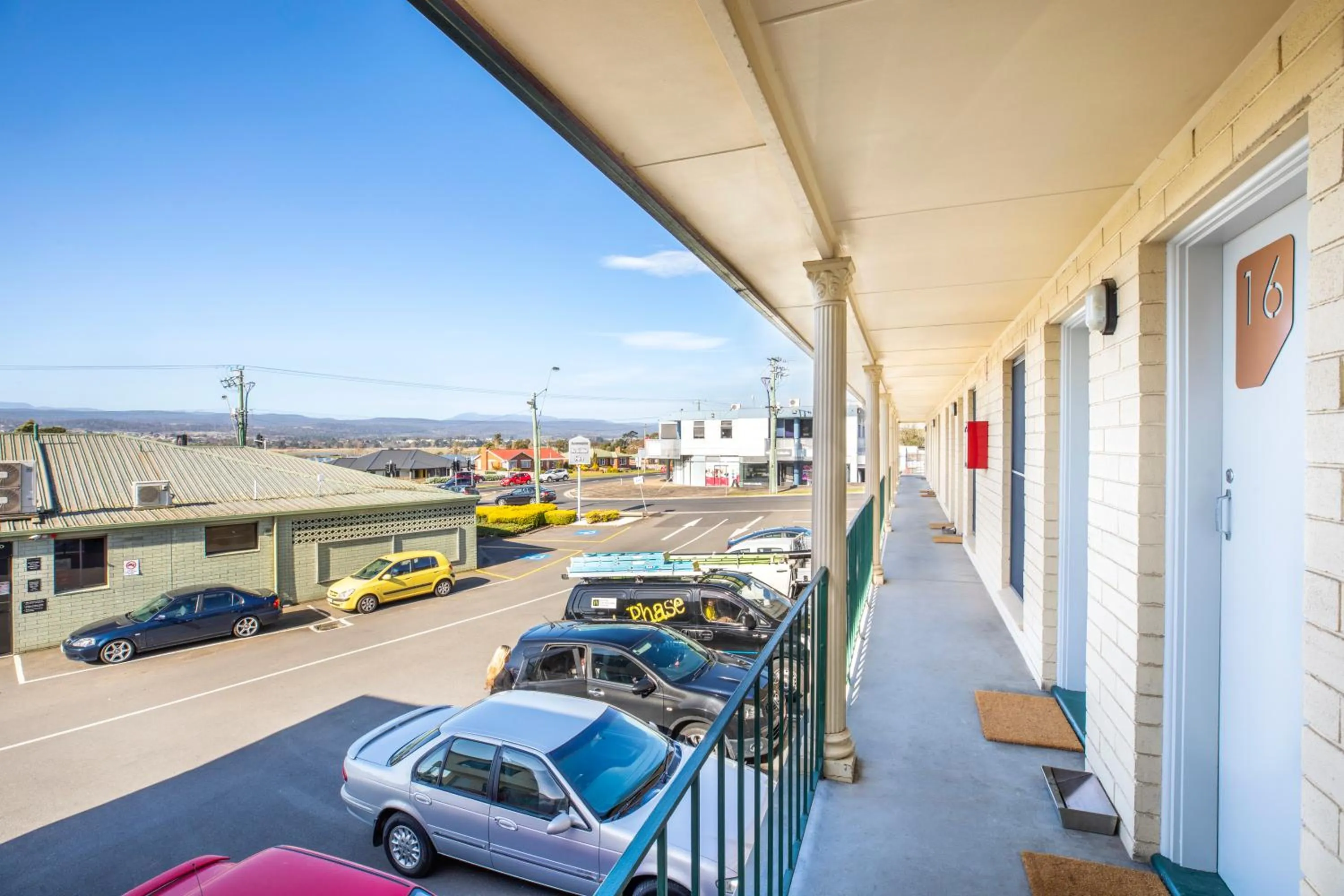 Street view in Nightcap at Riverside Hotel