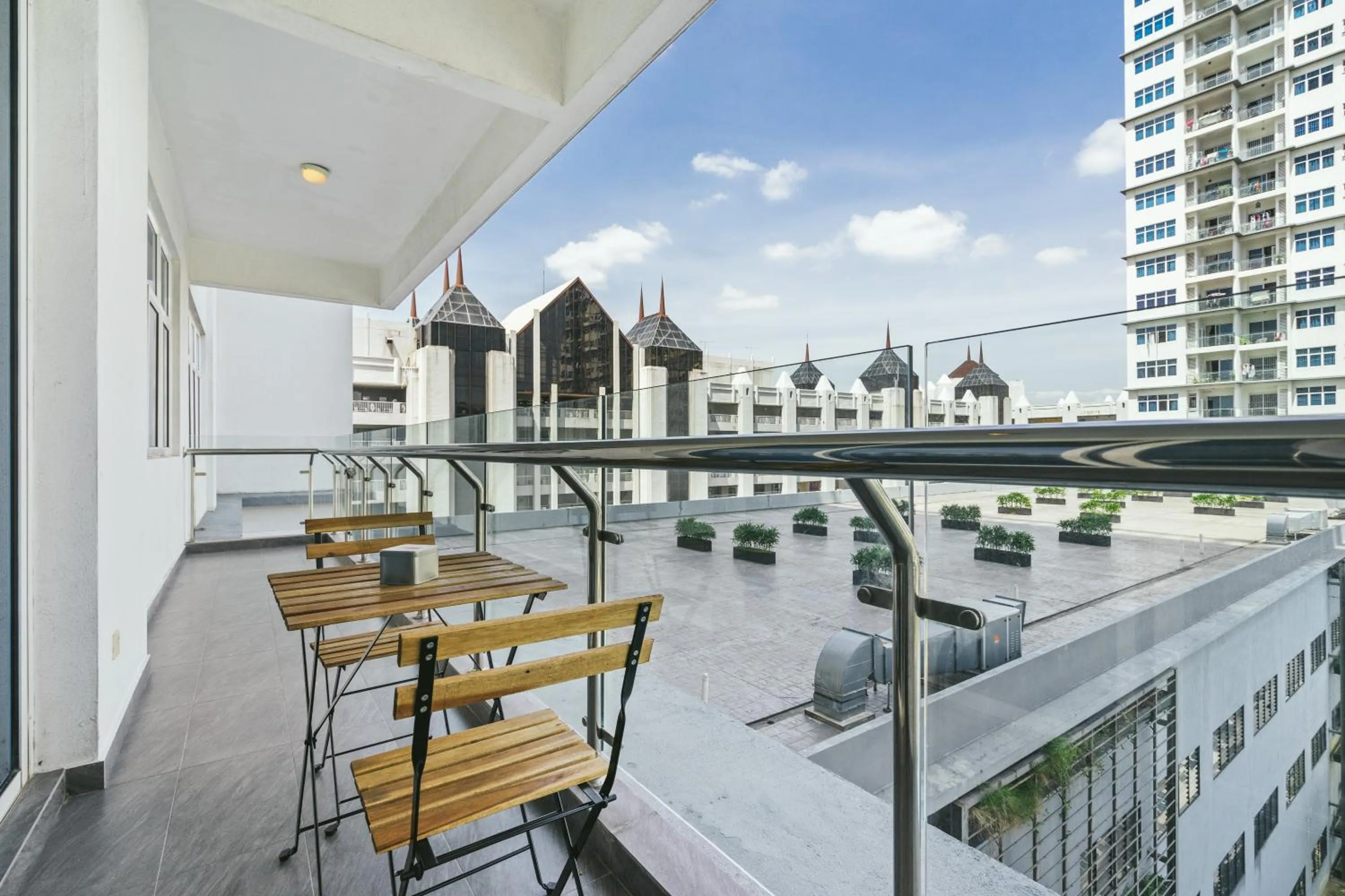 Balcony/Terrace in Puchong Skypod Residence @ Hostay