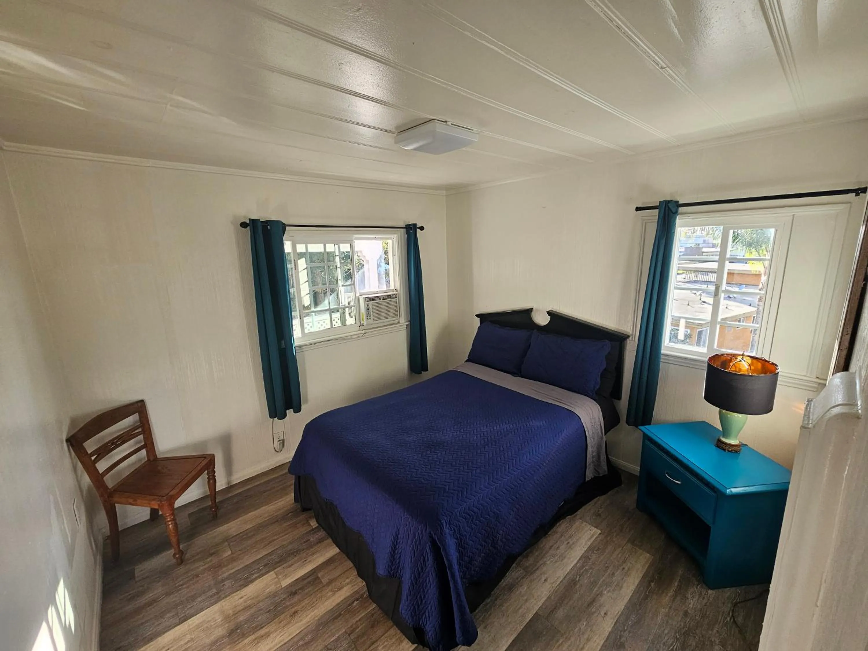 Bedroom, Bed in Oceana Boutique Hotel