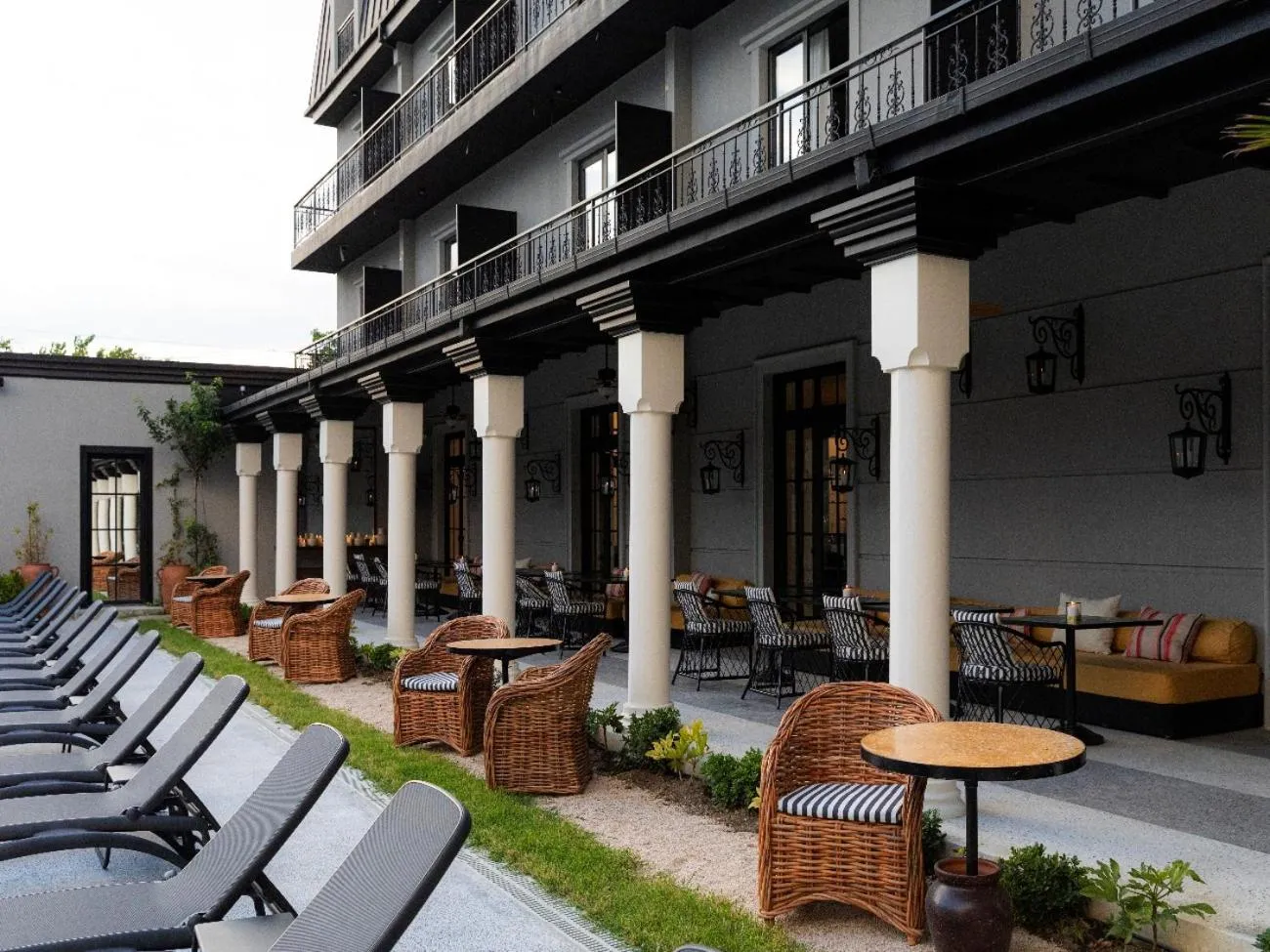 Area and facilities in Esquisse Design Hotel