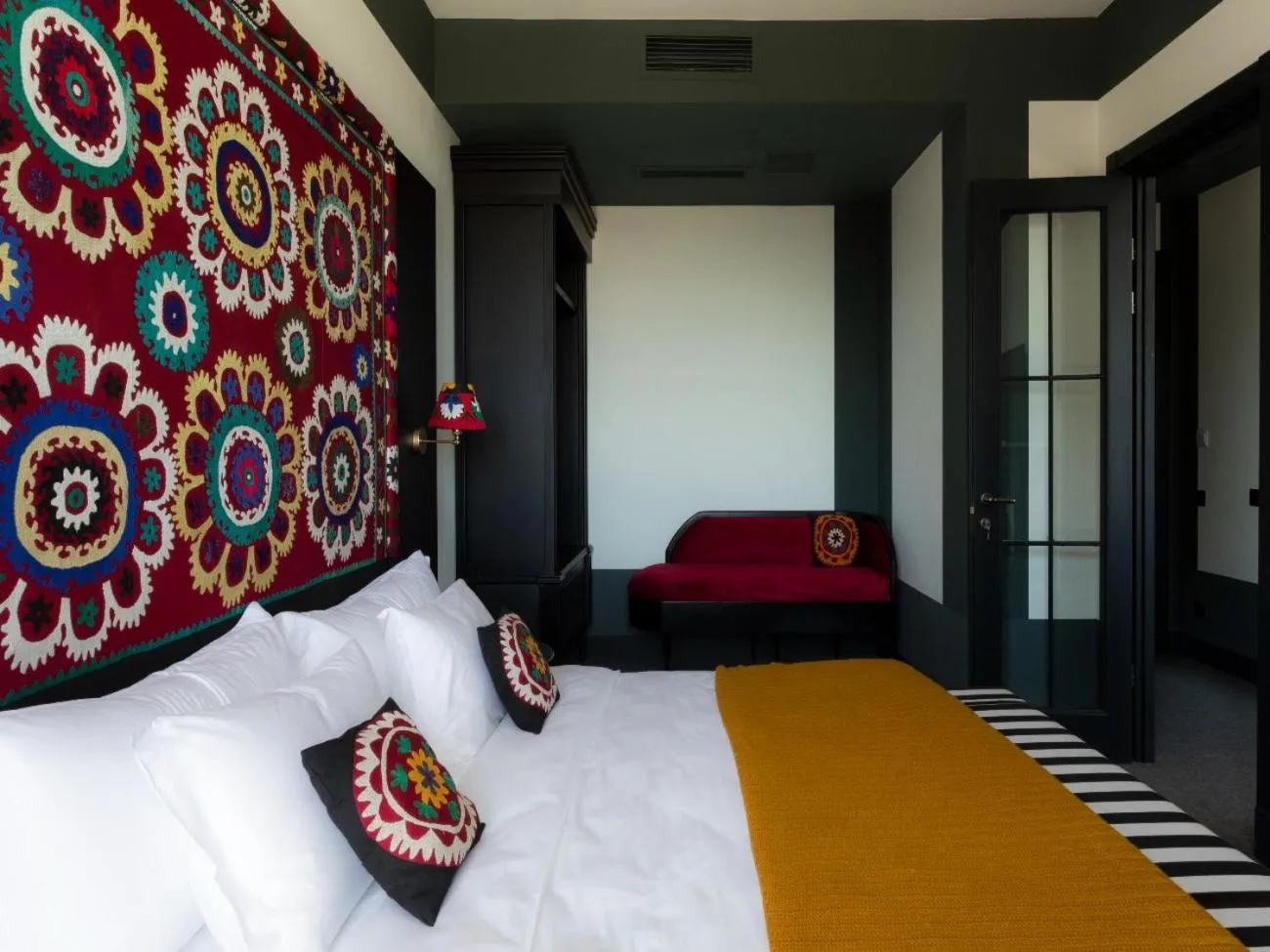 Bedroom, Bed in Esquisse Design Hotel