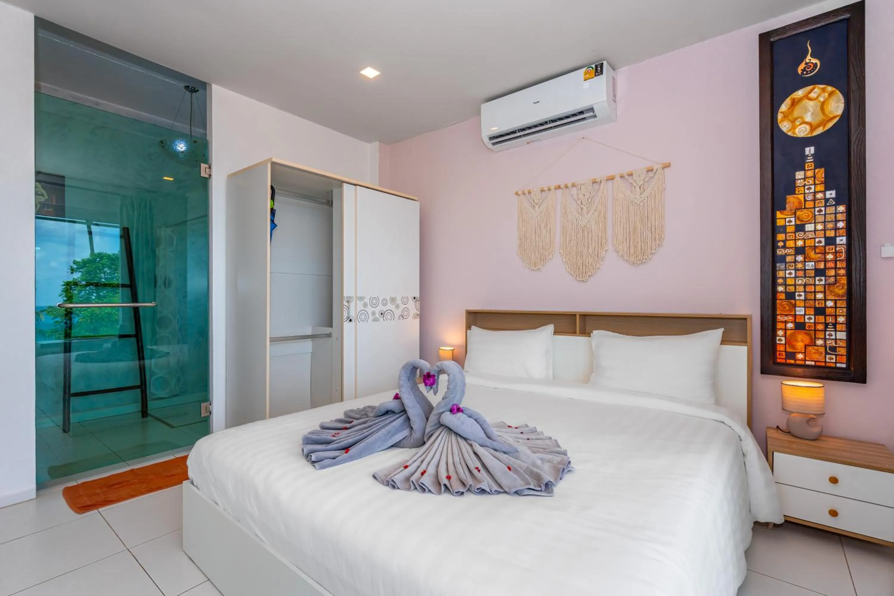 Bedroom, Bed in Kata Hill Sea View Hotel