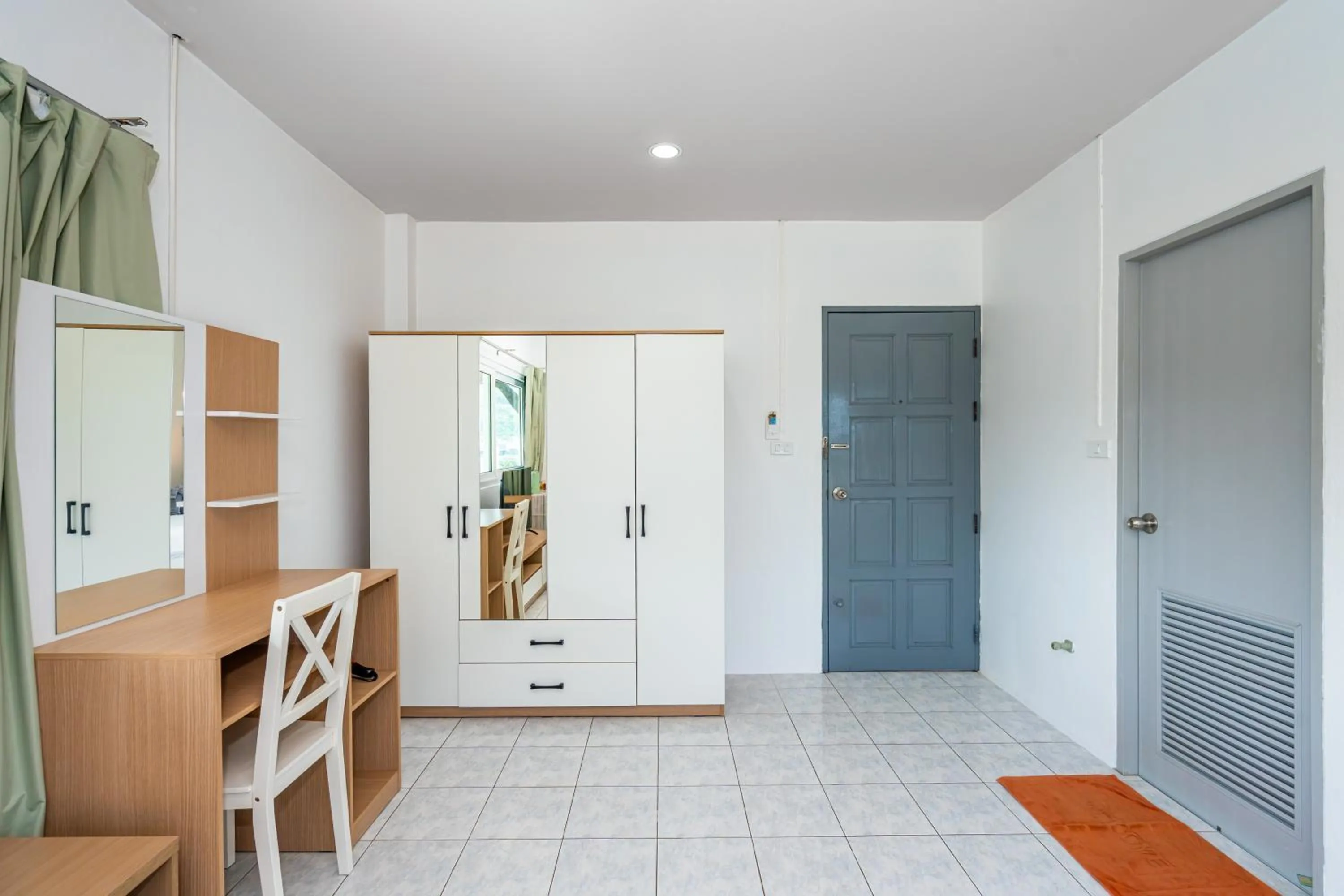 Decorative detail in Kata Hill Sea View Hotel