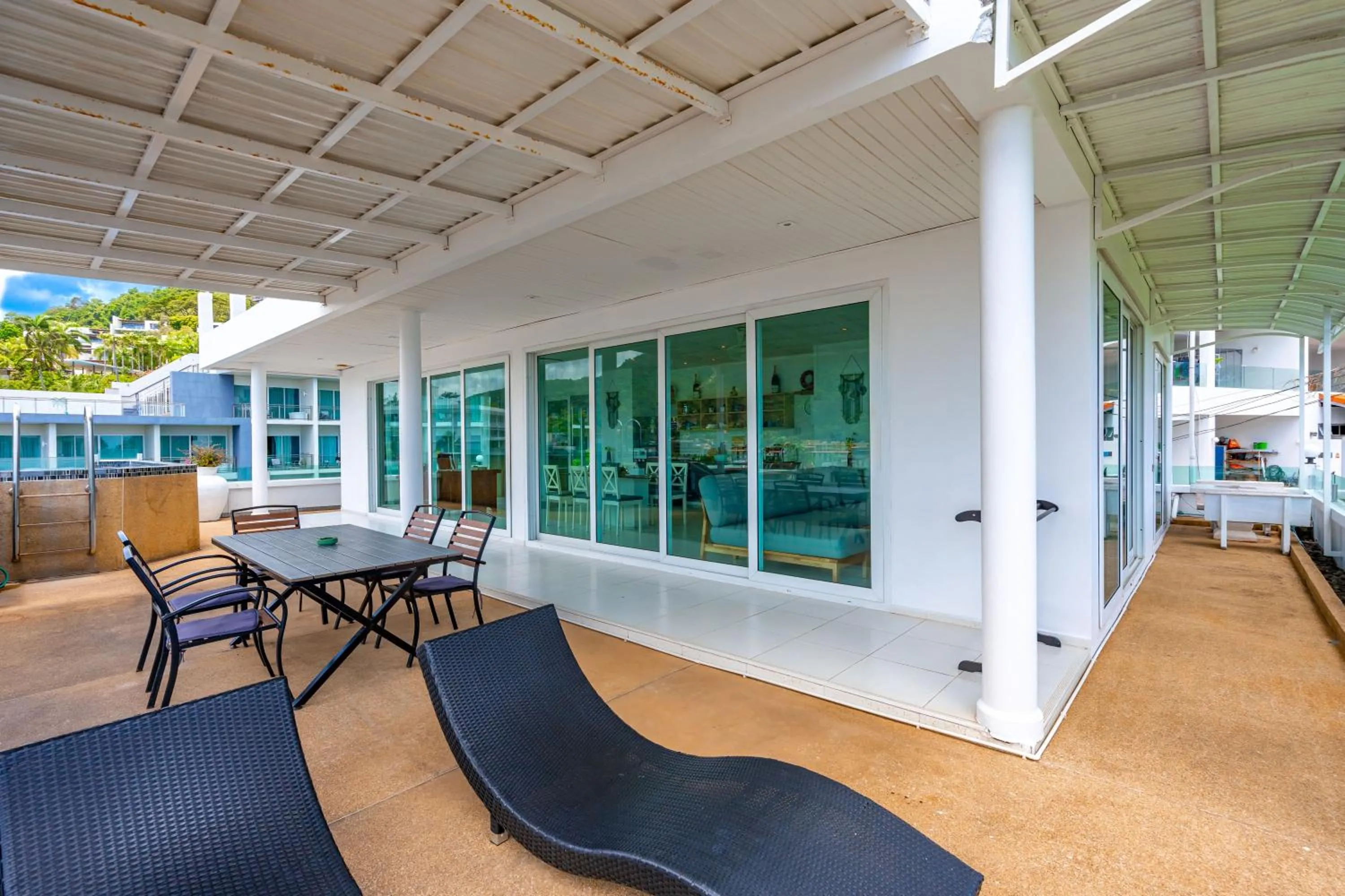 Patio in Kata Hill Sea View Hotel