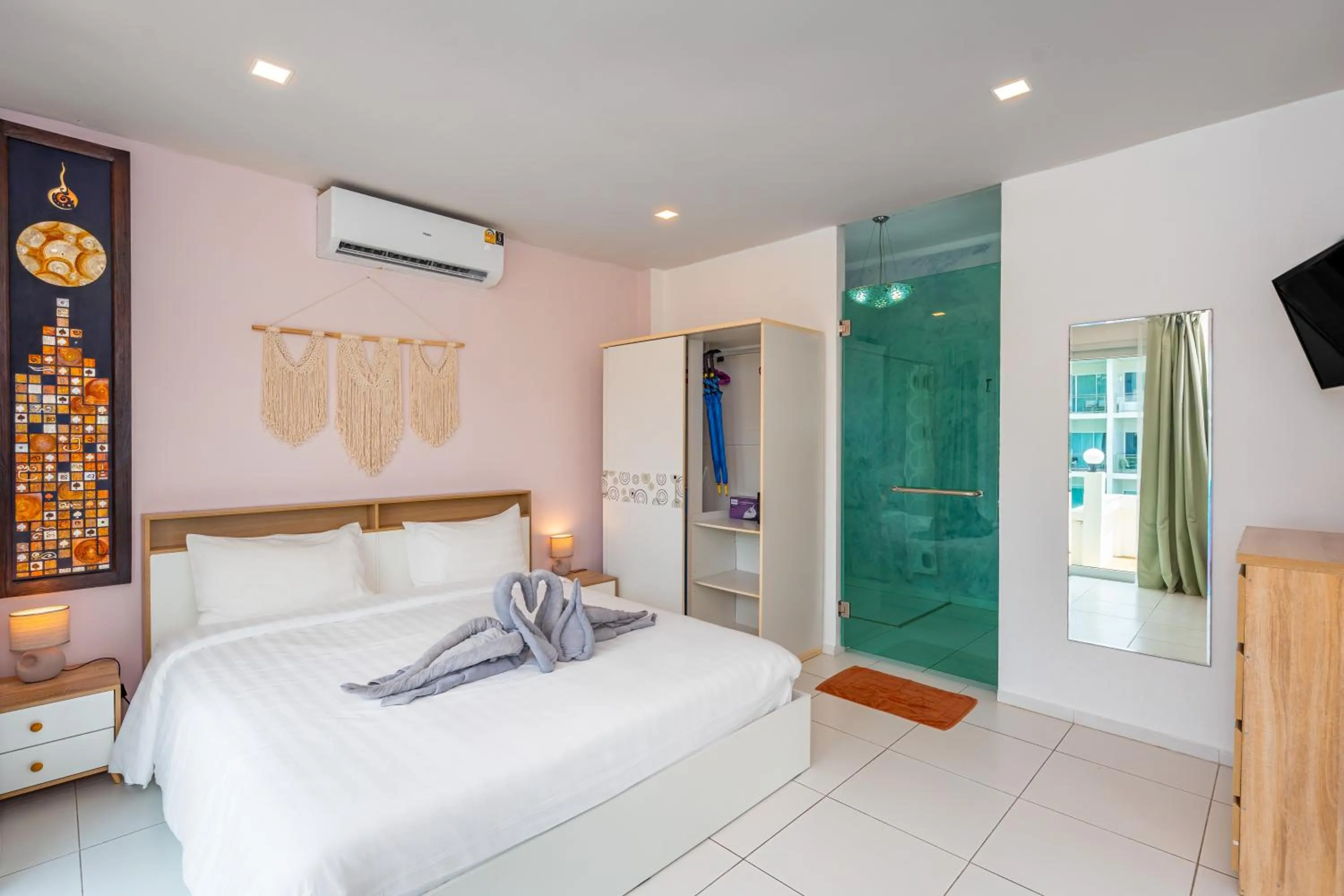 Bedroom, Bed in Kata Hill Sea View Hotel