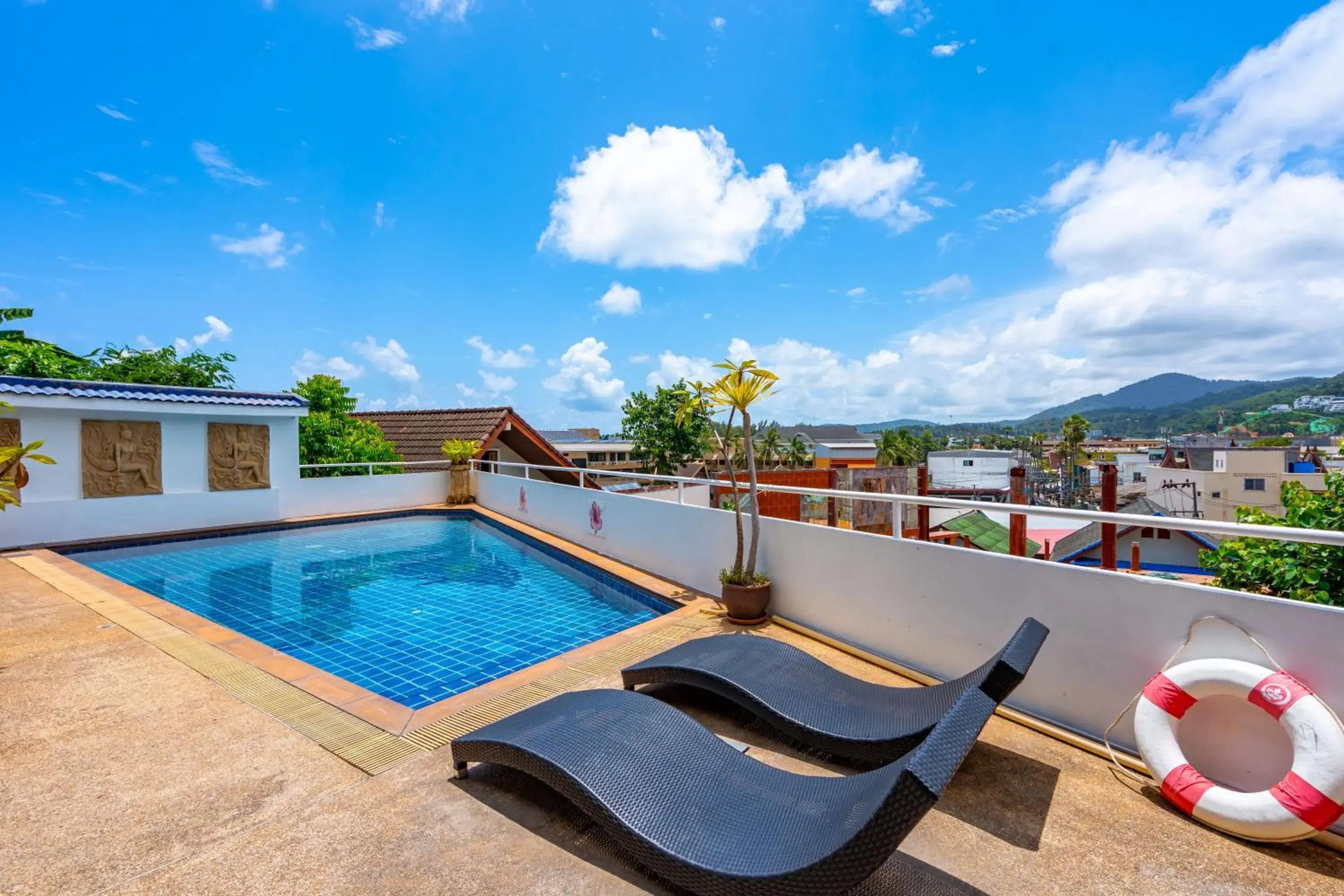 Day in Kata Hill Sea View Hotel Day in Kata Hill Sea View Hotel