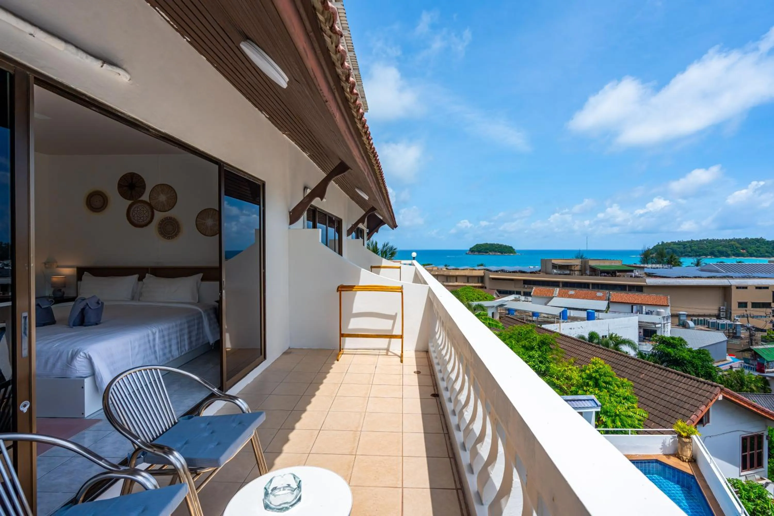 Balcony/Terrace in Kata Hill Sea View Hotel