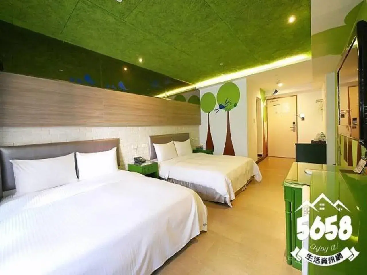 Bed in R8 Eco Hotel