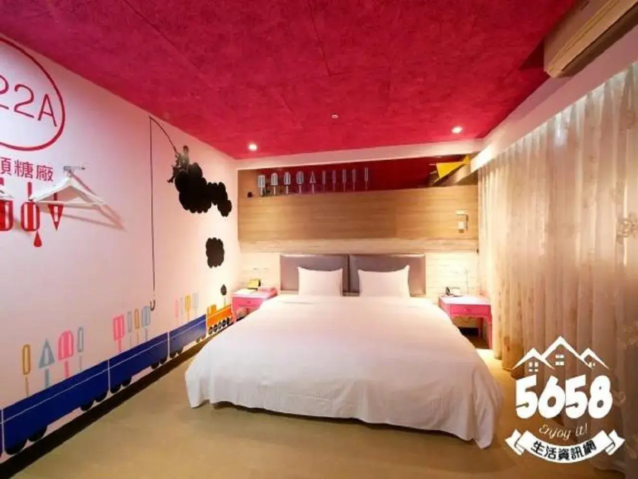 Bed in R8 Eco Hotel