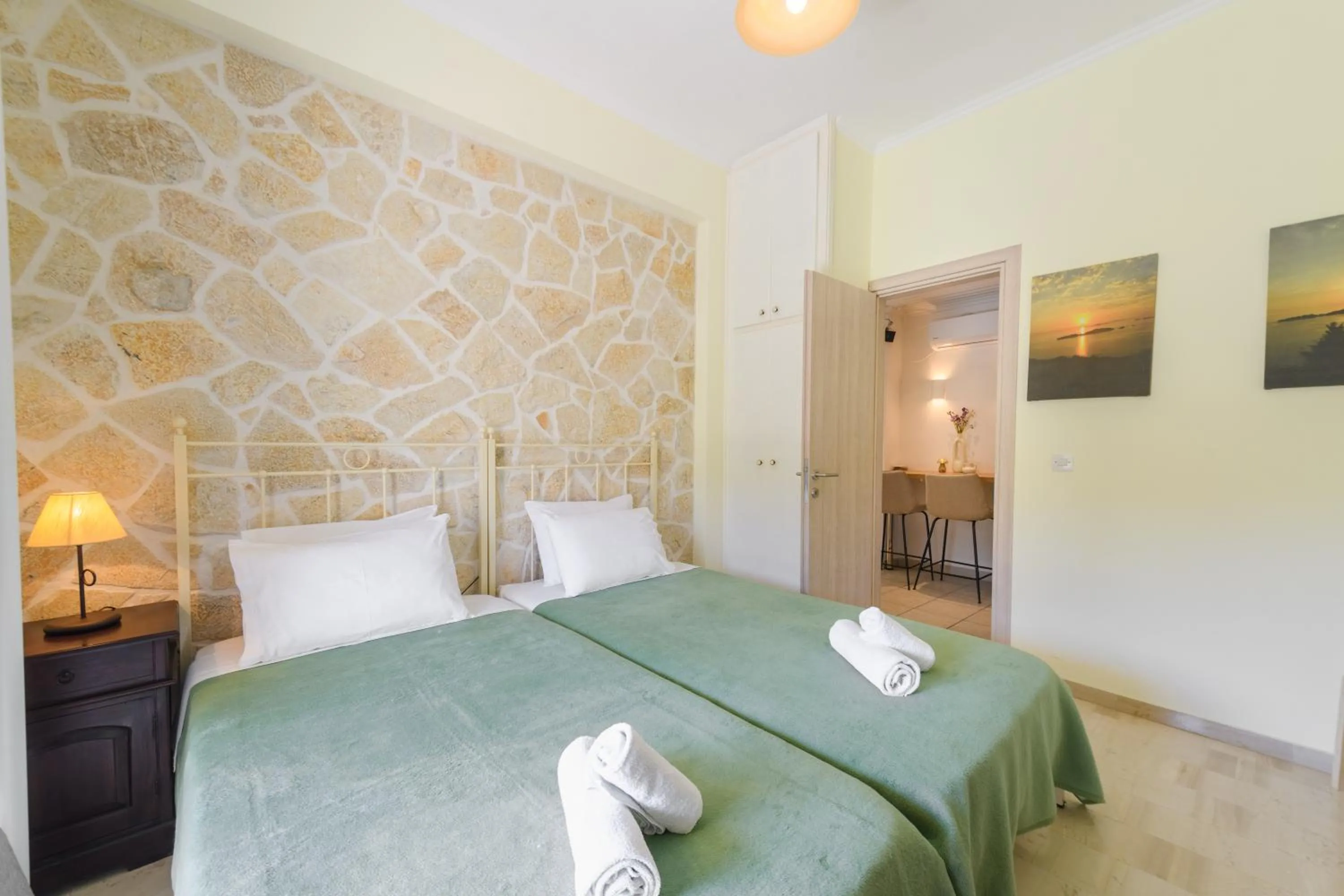 Bedroom, Bed in Delfini Resort