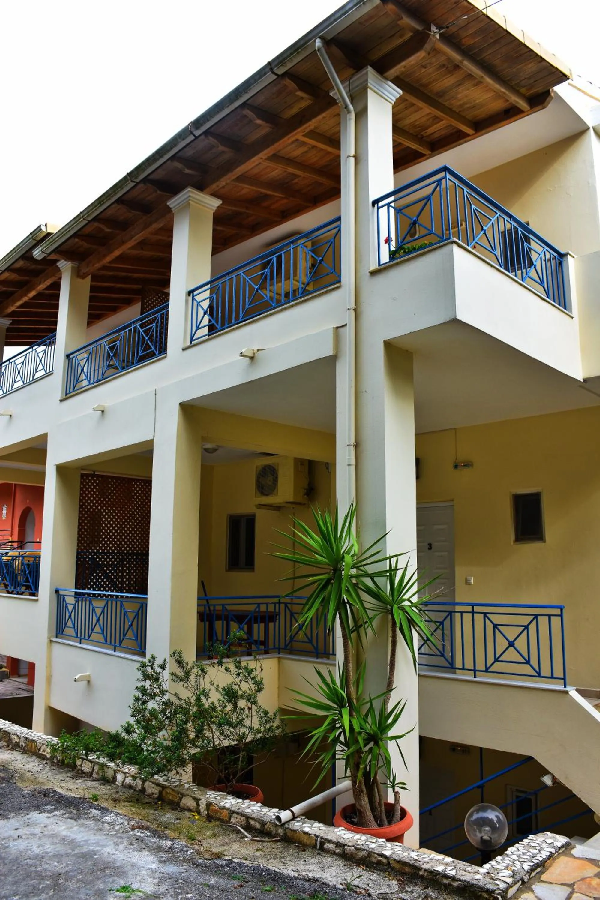 Property building in Delfini Resort