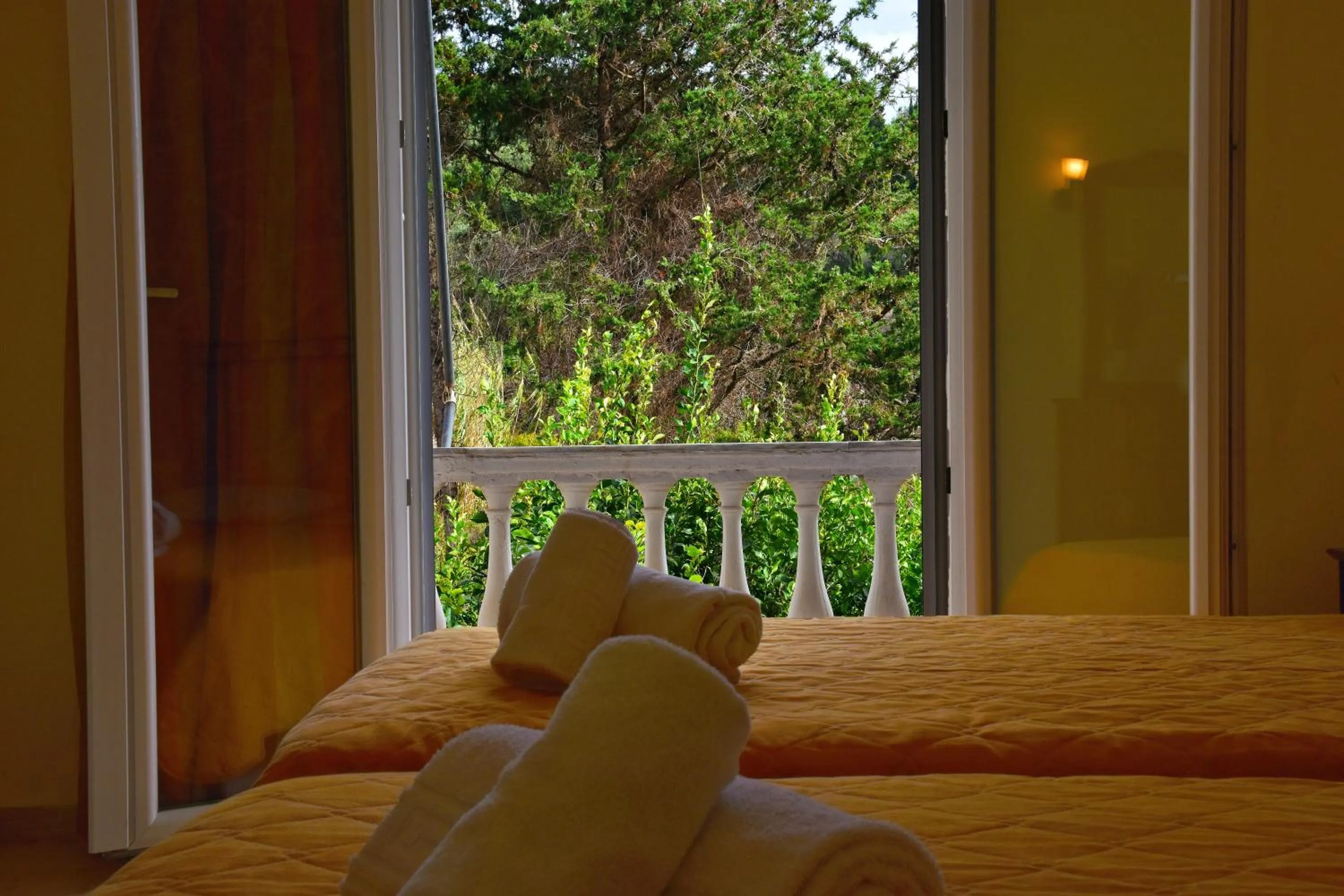 Bedroom, Bed in Delfini Resort
