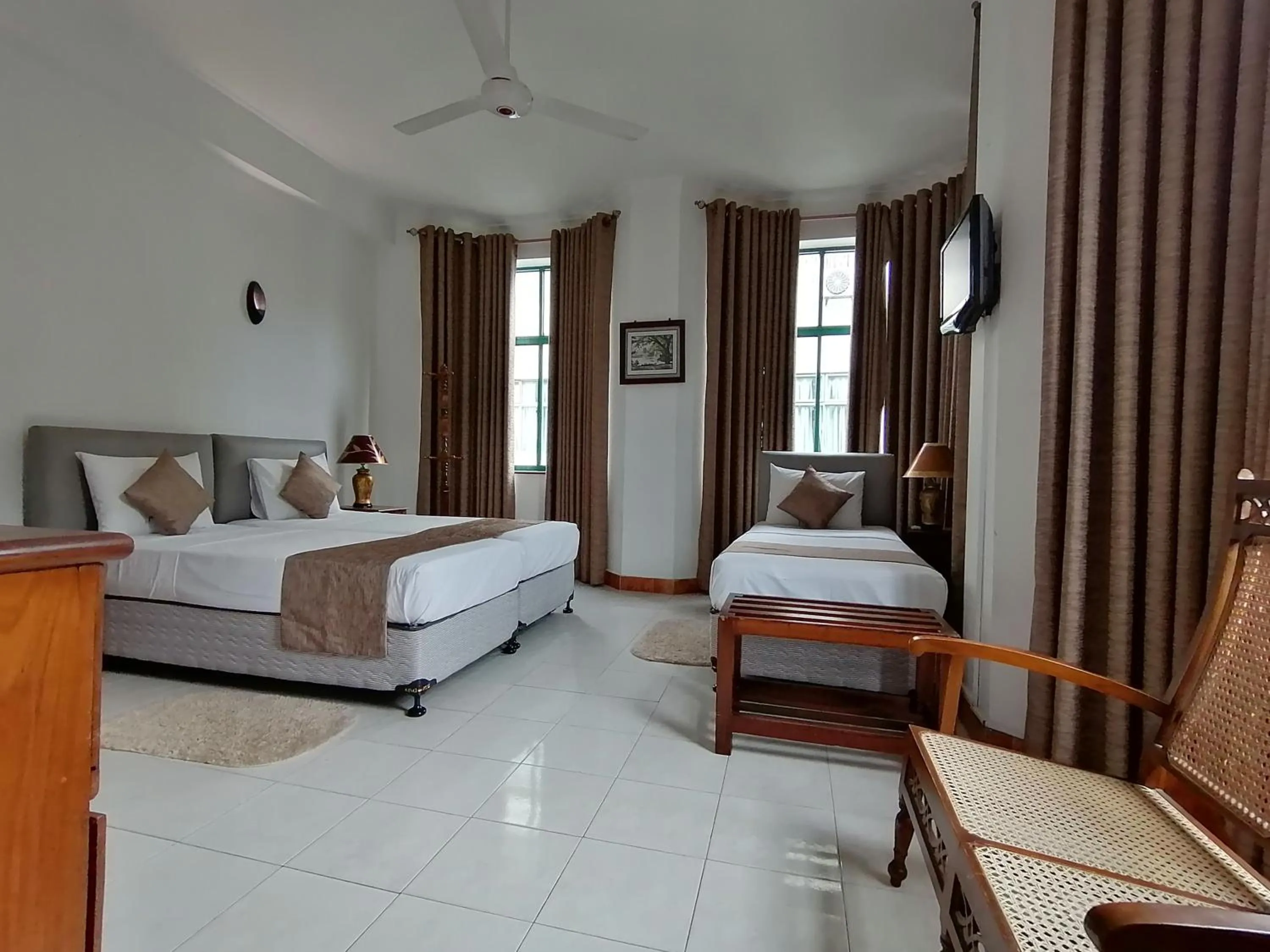 Bed in The Royal Mall