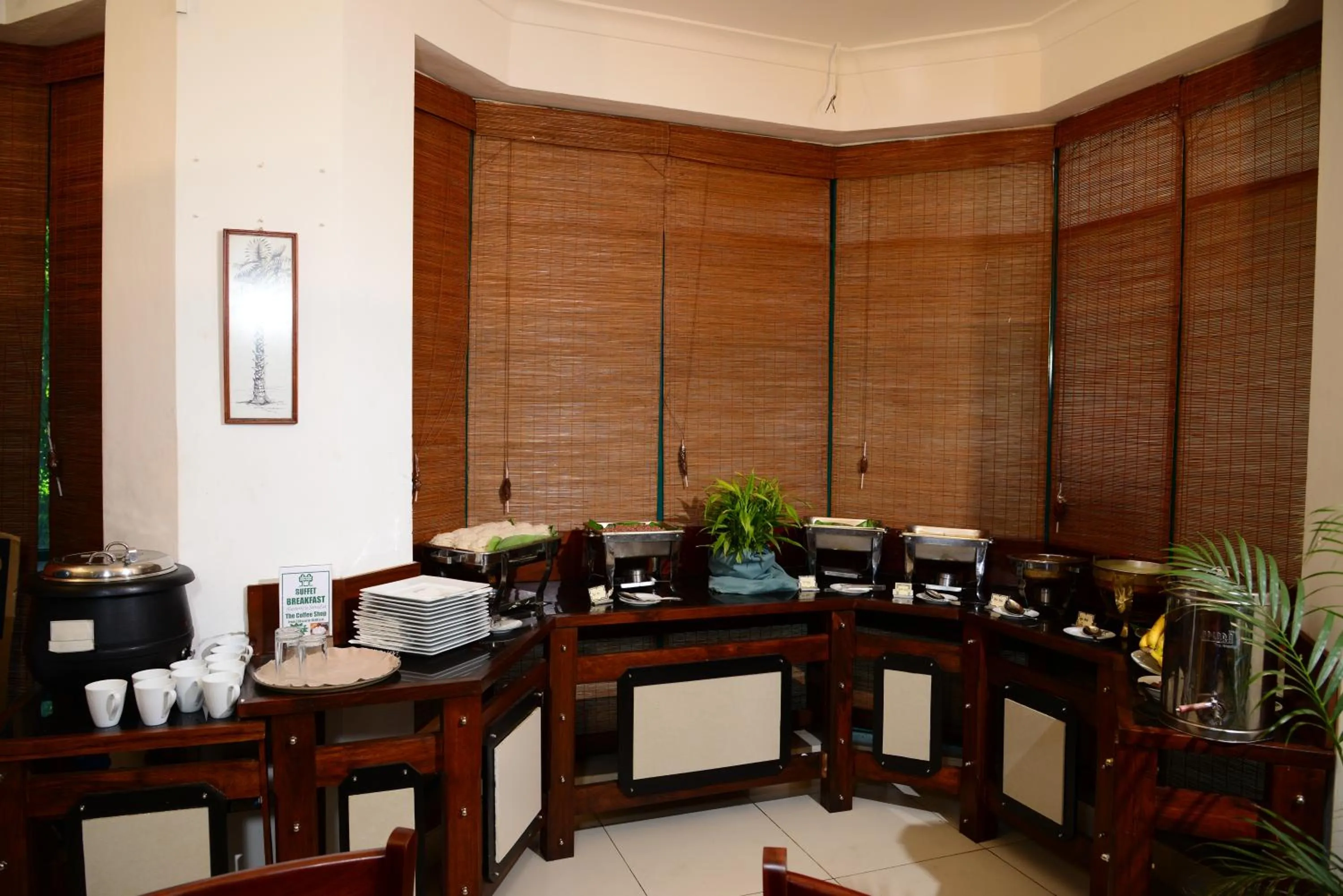 Food in The Royal Mall