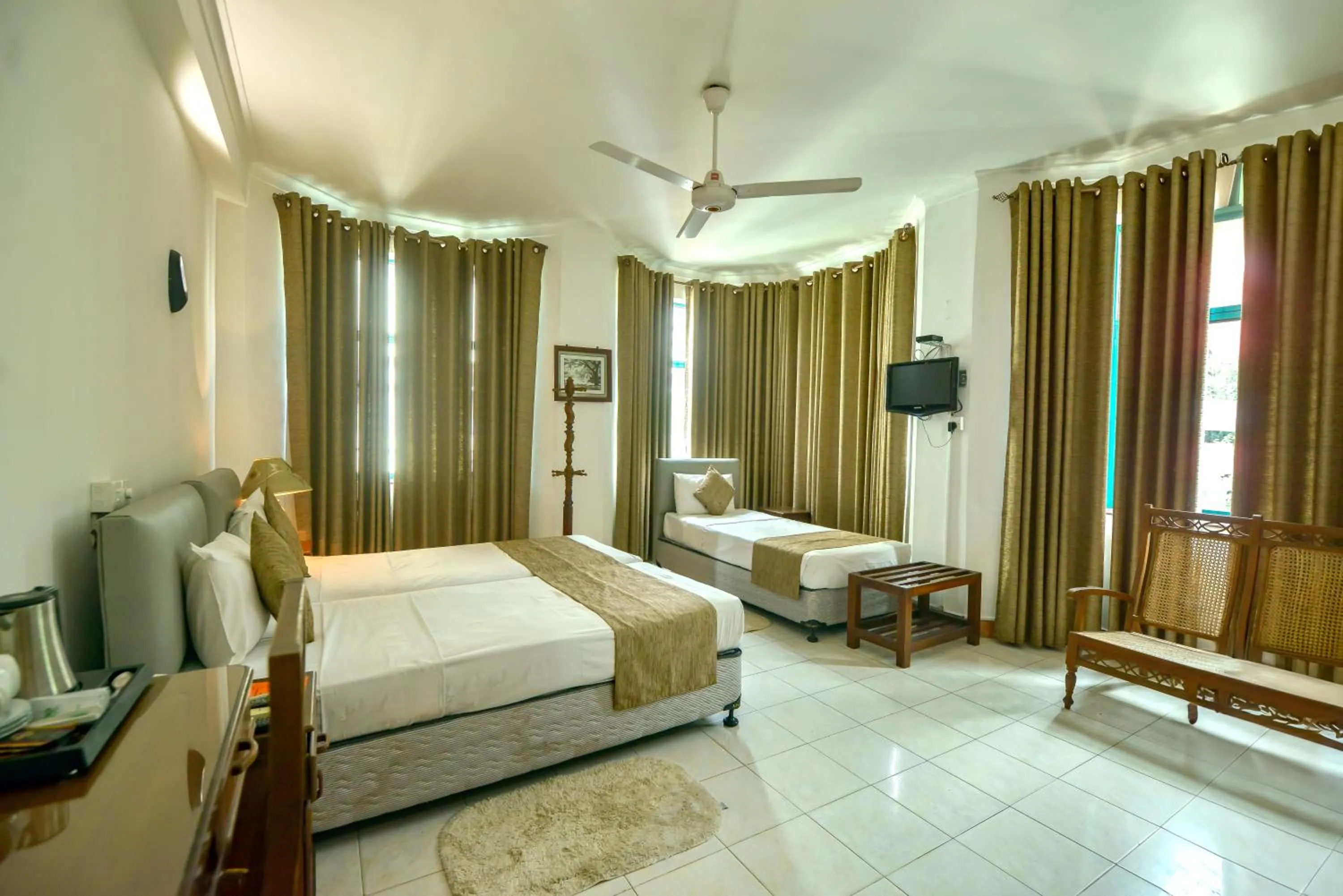 Bed in The Royal Mall