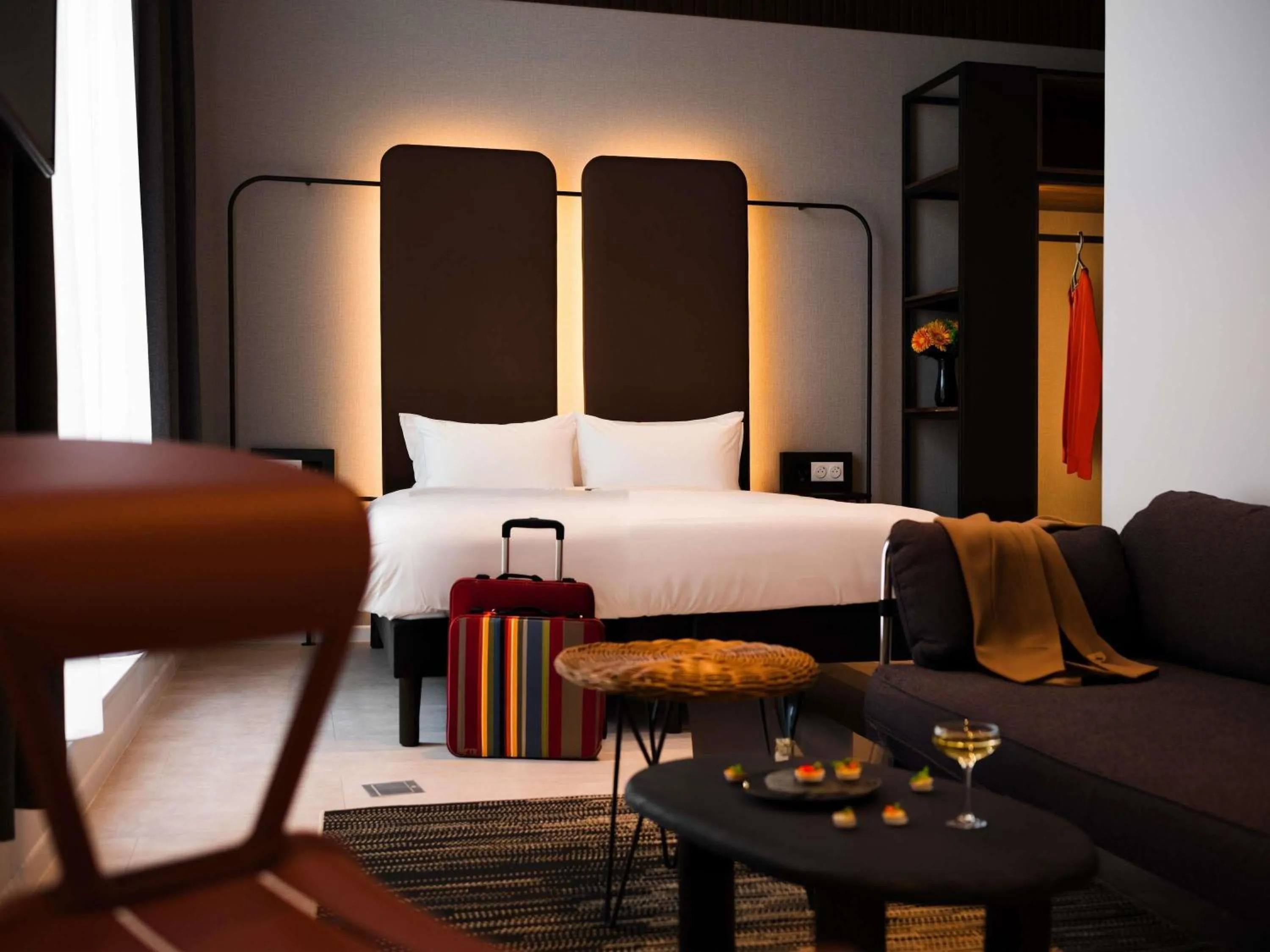 Bedroom, Bed in You Hotel Deauville - Handwritten Collection