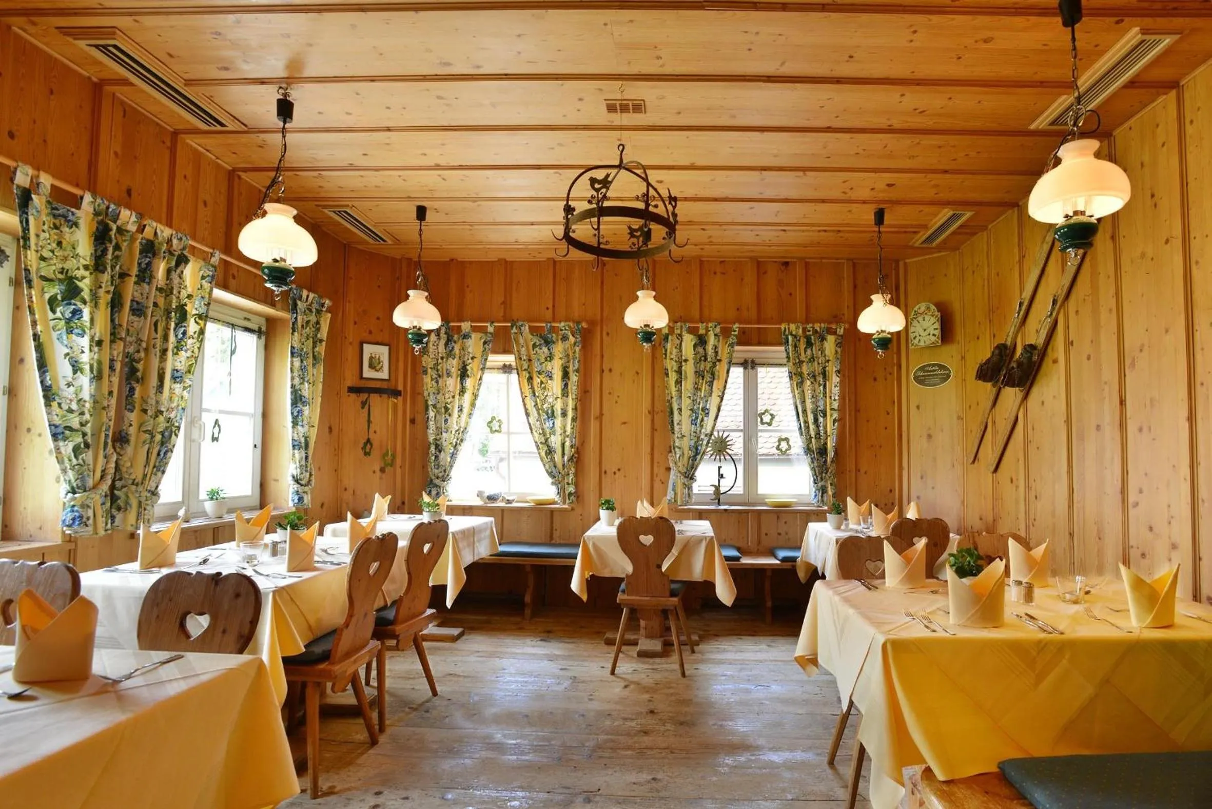 Restaurant/places to eat in Schwarzwald Parkhotel