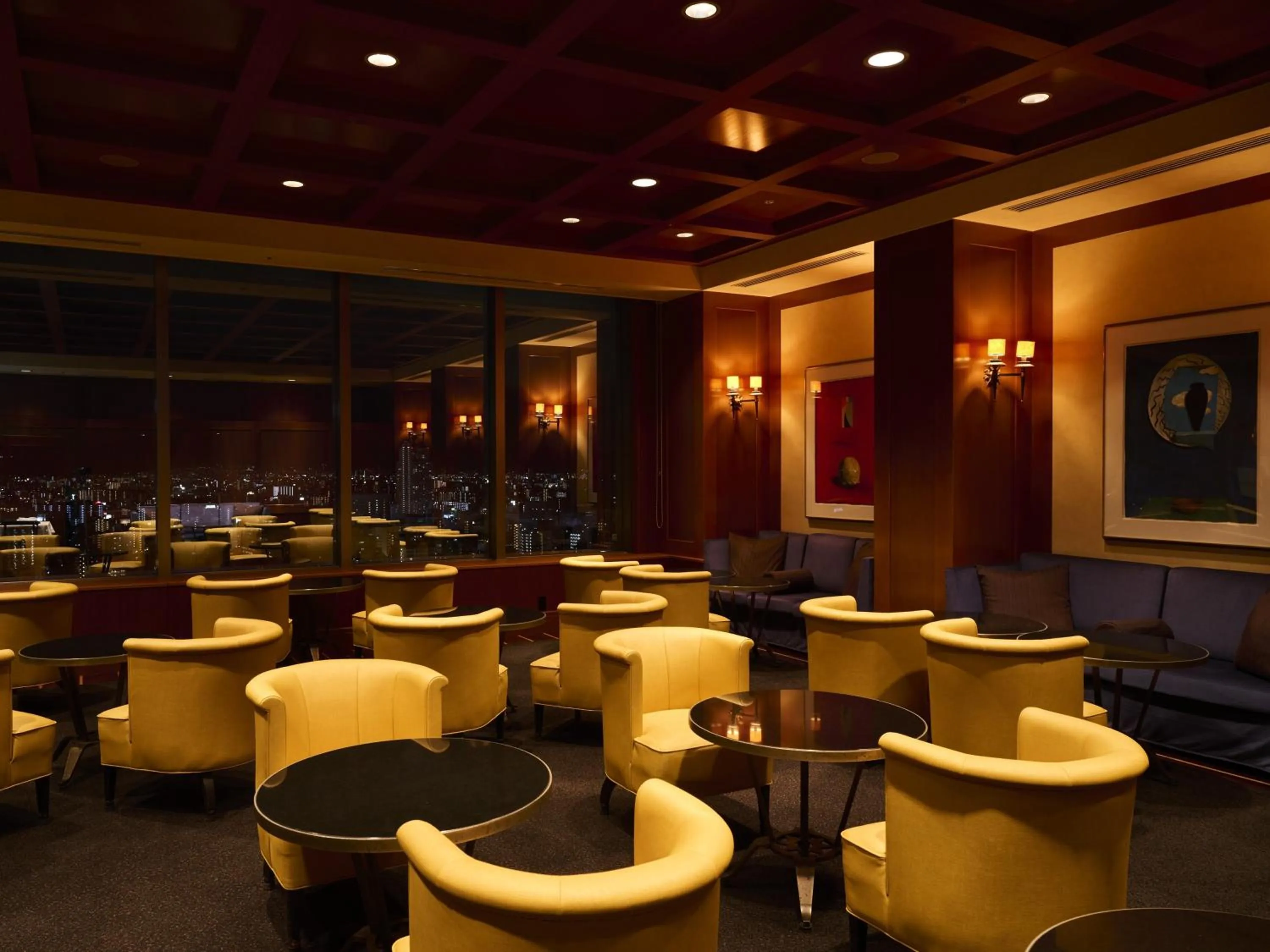 Lounge or bar in Imperial Hotel Osaka