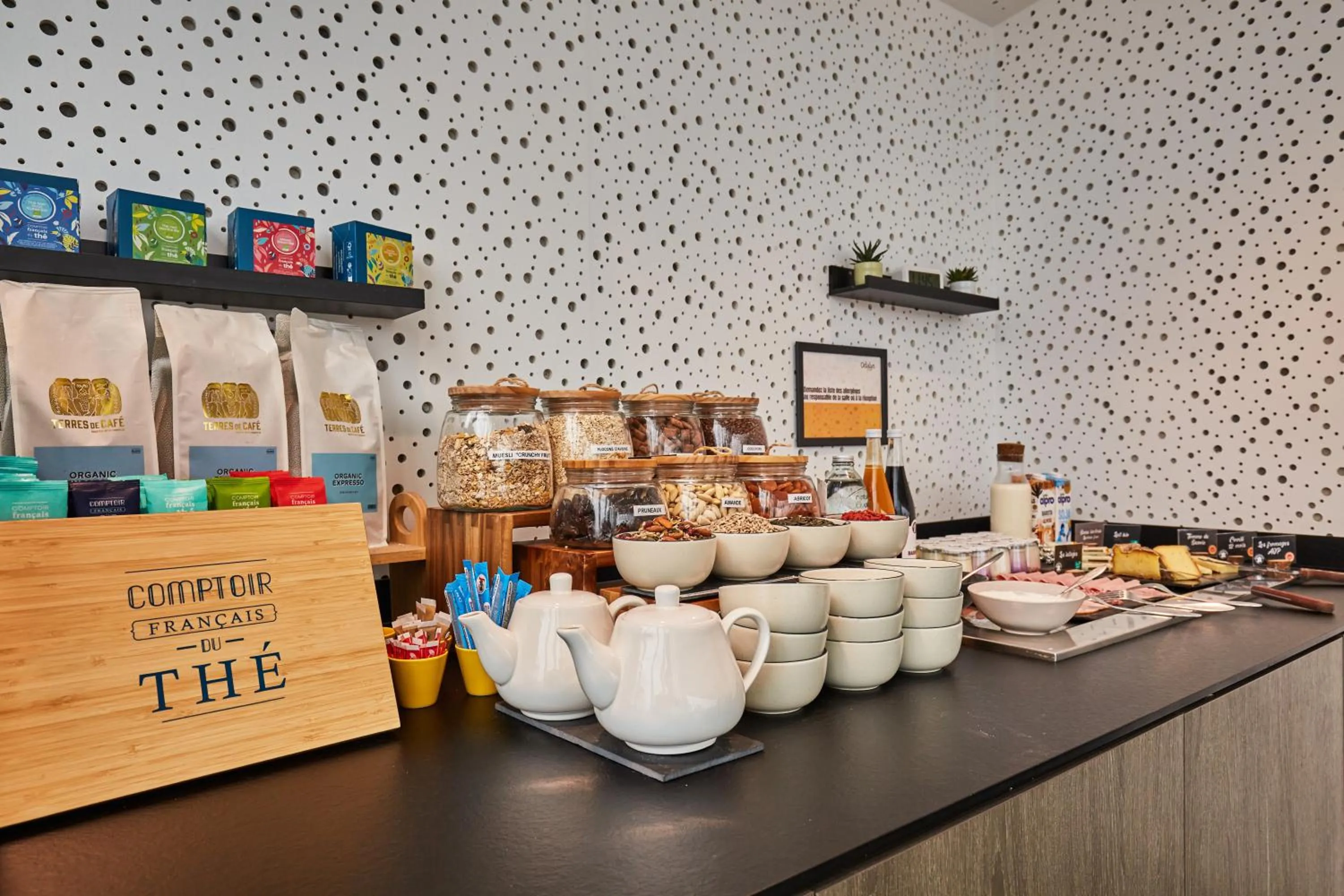 Breakfast in Appart Hotel Odalys City Strasbourg Green Marsh