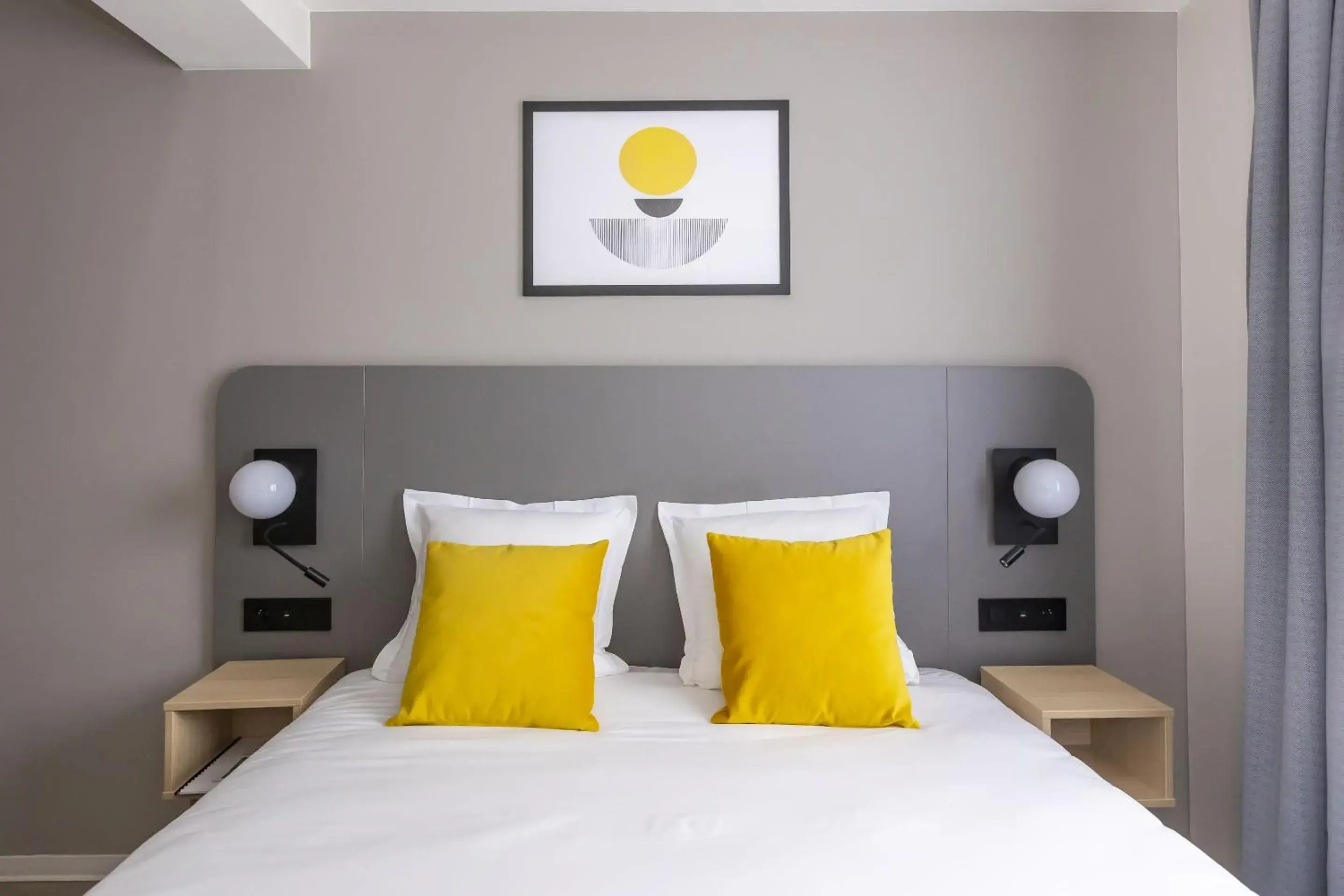 Bedroom, Bed in Appart Hotel Odalys City Strasbourg Green Marsh Bedroom, Bed in Appart Hotel Odalys City Strasbourg Green Marsh