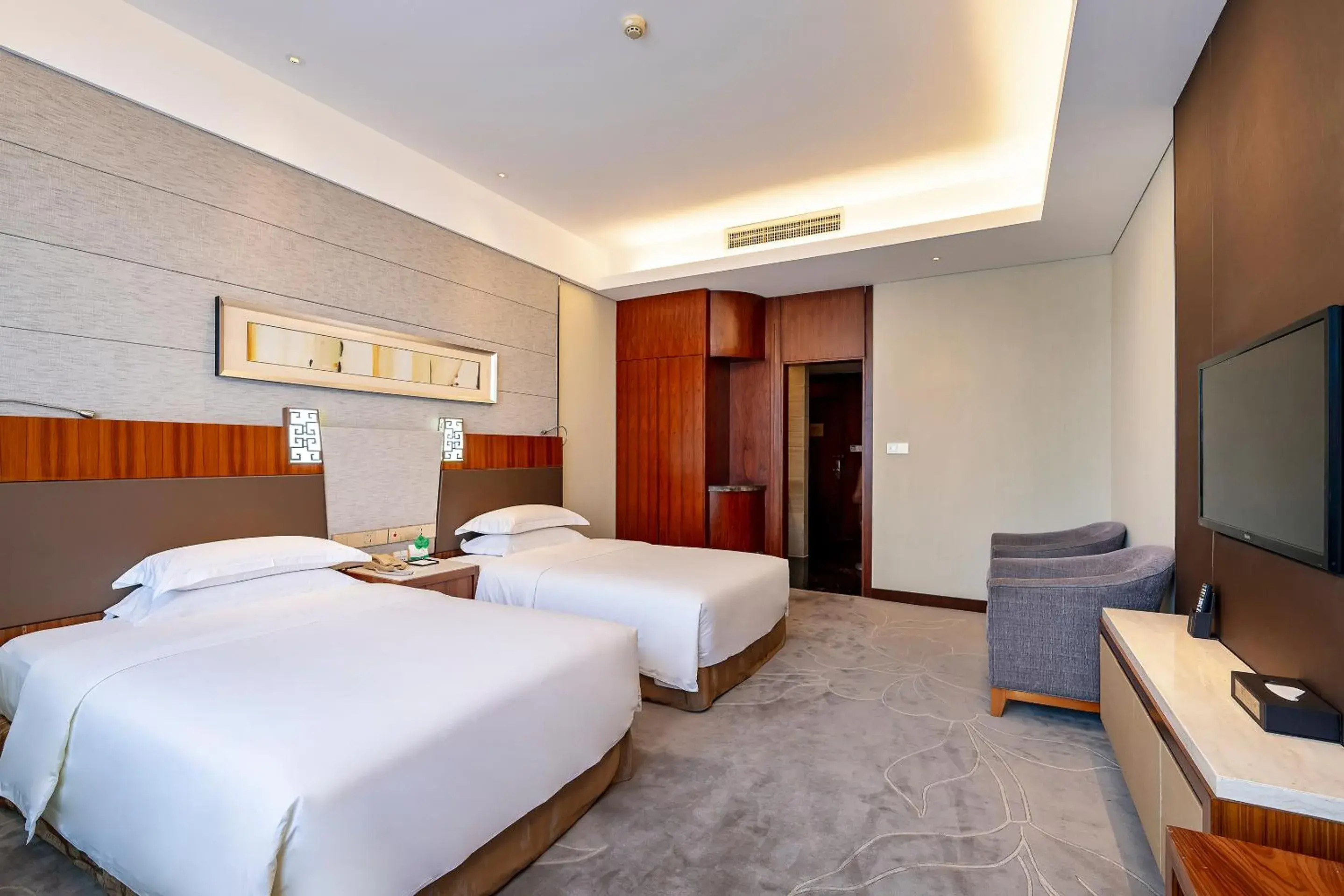 Bed in Jinling Grand Hotel Bed in Jinling Grand Hotel