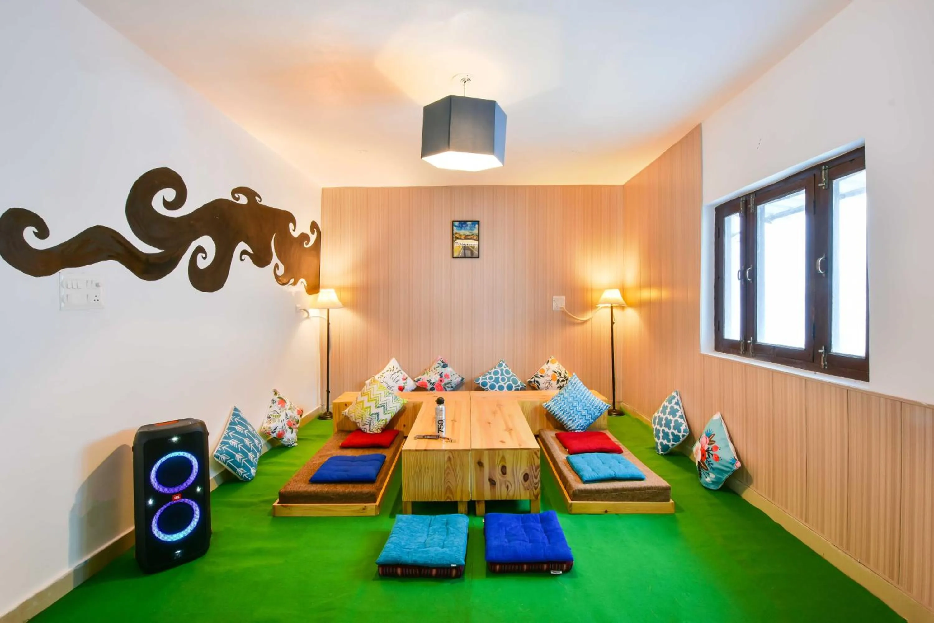 Breakfast in Zostel Rajgundha