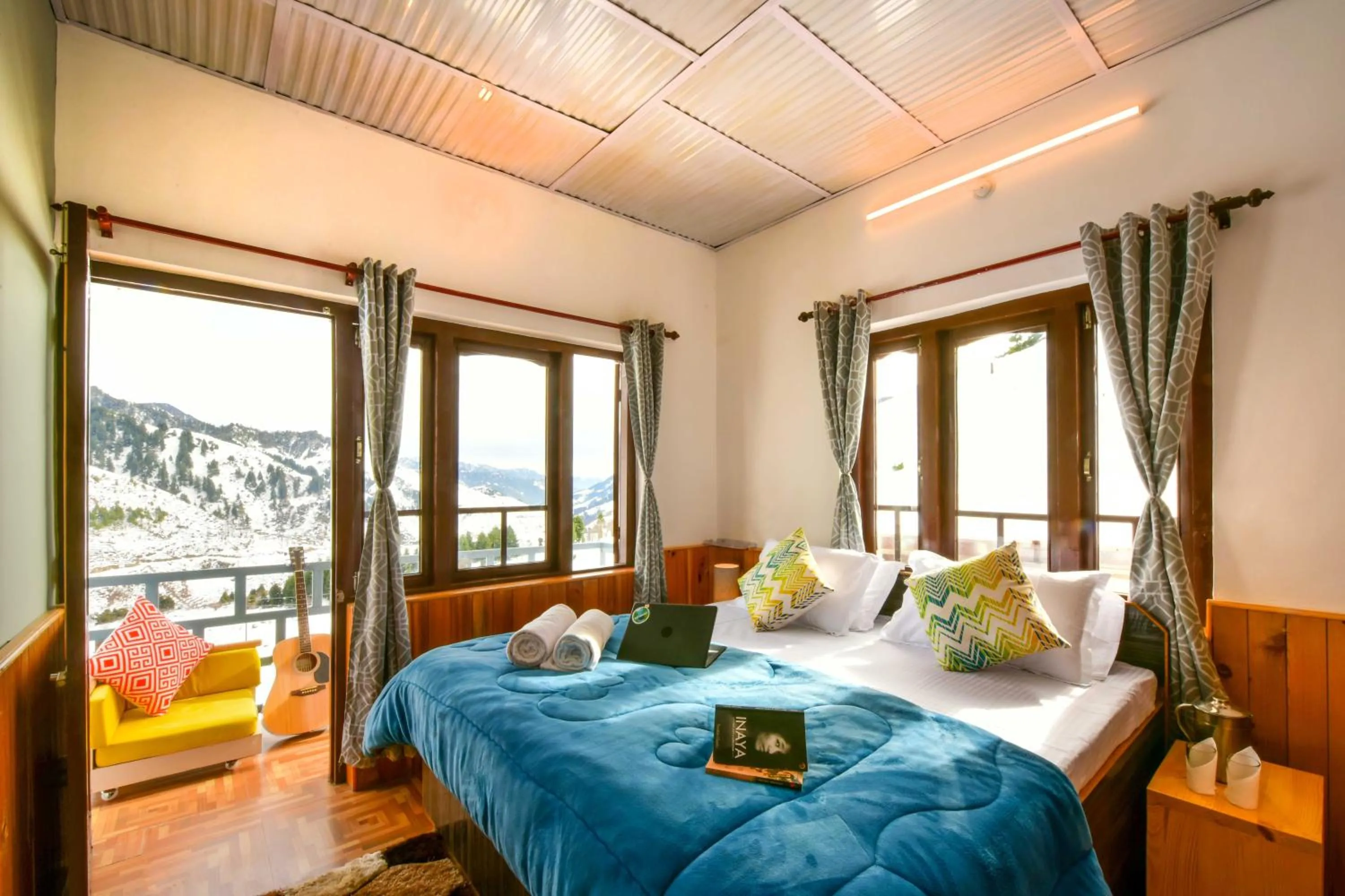 Bed in Zostel Rajgundha