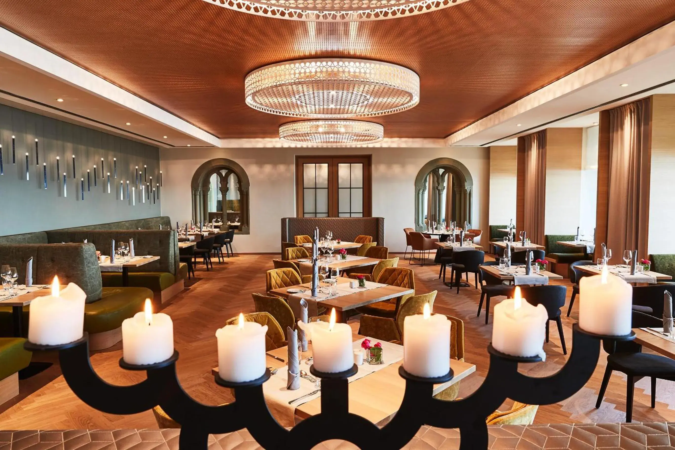 Restaurant/places to eat in Steigenberger Inselhotel Restaurant/places to eat in Steigenberger Inselhotel