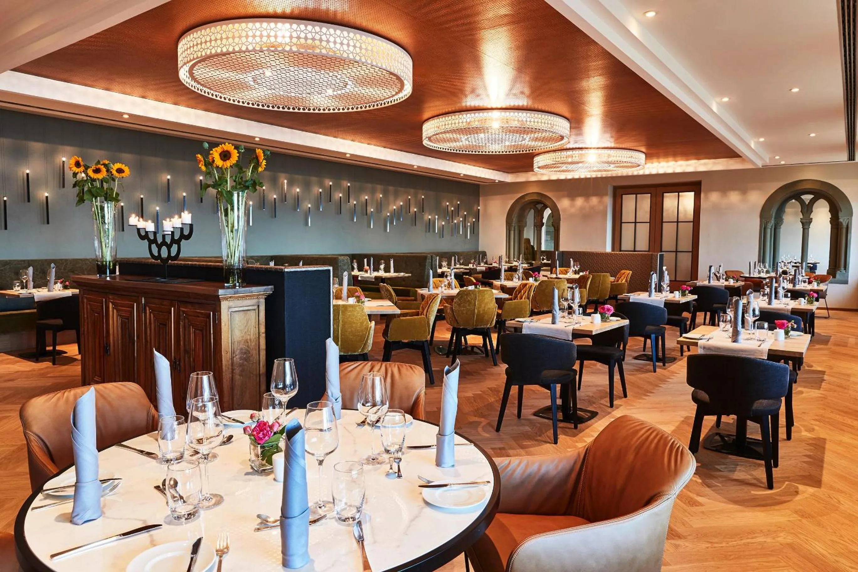 Restaurant/places to eat in Steigenberger Inselhotel