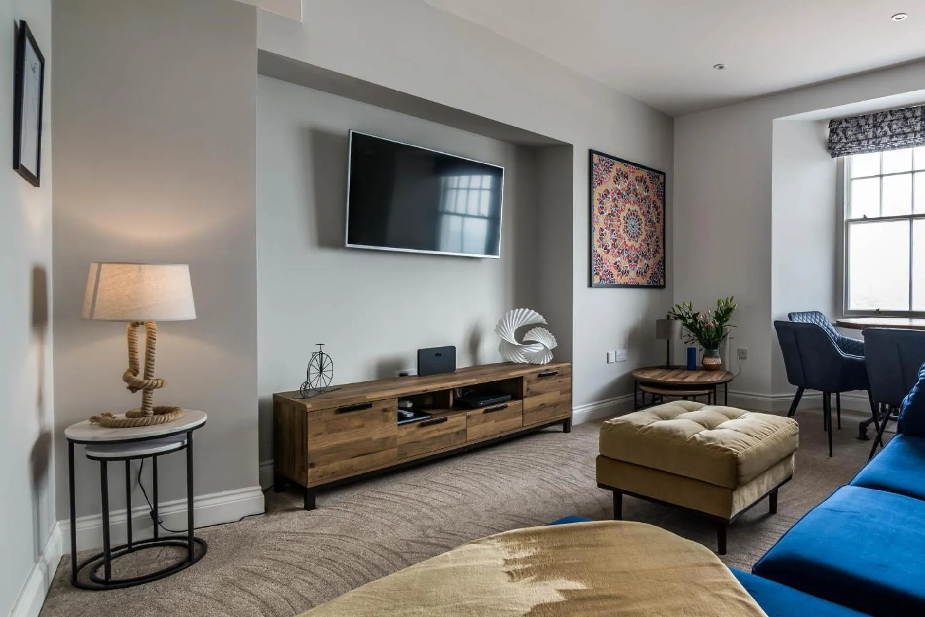 Floor plan, Bed in Lady Tenby - 2 Bedroom Apartment - Tenby (Windsor House)