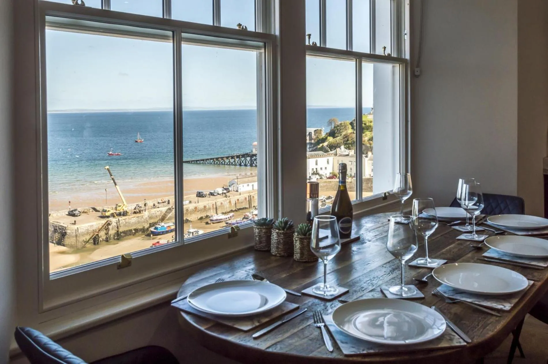 Floor plan in Lady Tenby - 2 Bedroom Apartment - Tenby (Windsor House)