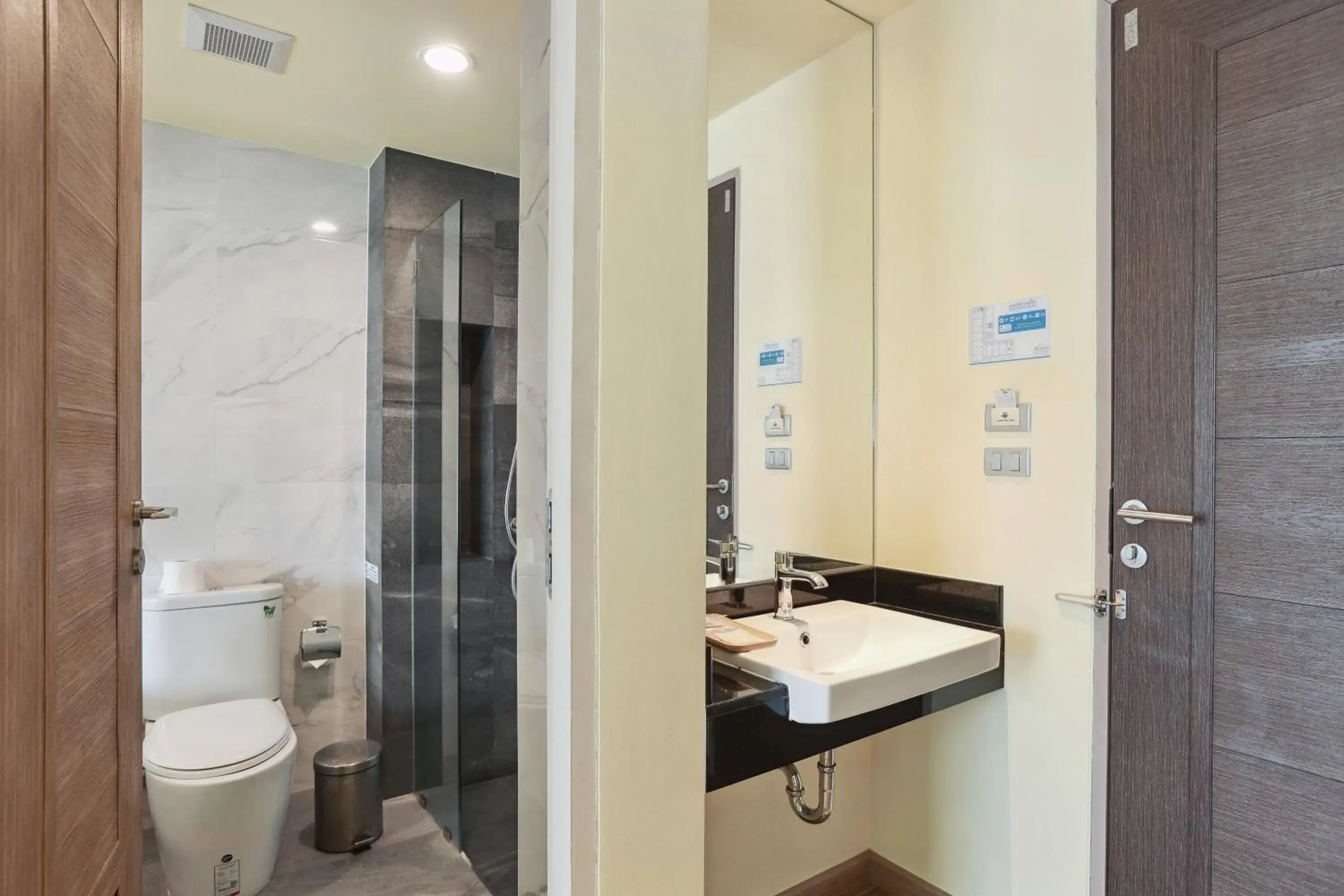 Deluxe Twin Room in Dome Kata Resort Deluxe Twin Room in Dome Kata Resort